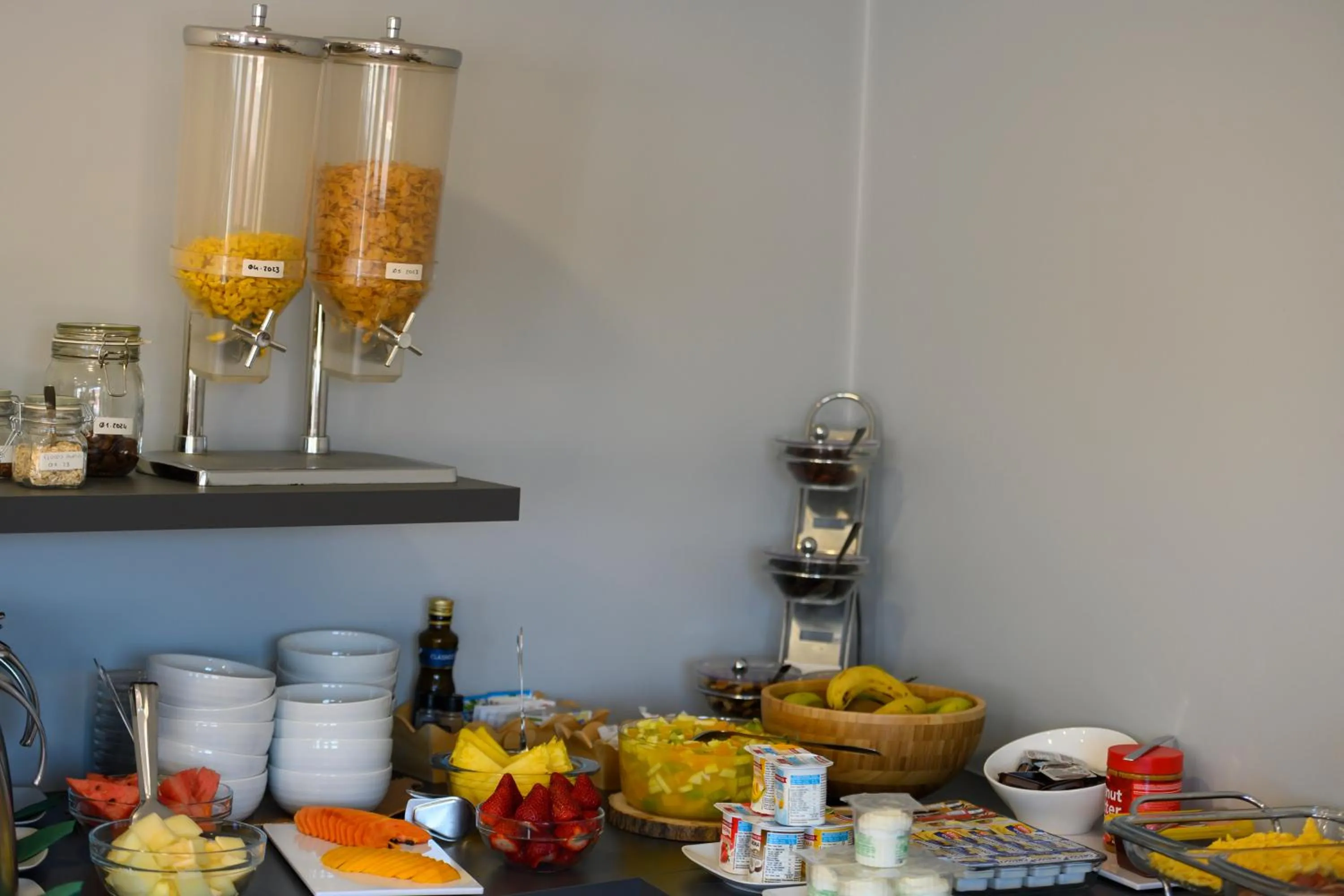 Buffet breakfast in Hospedaria Recomeçar