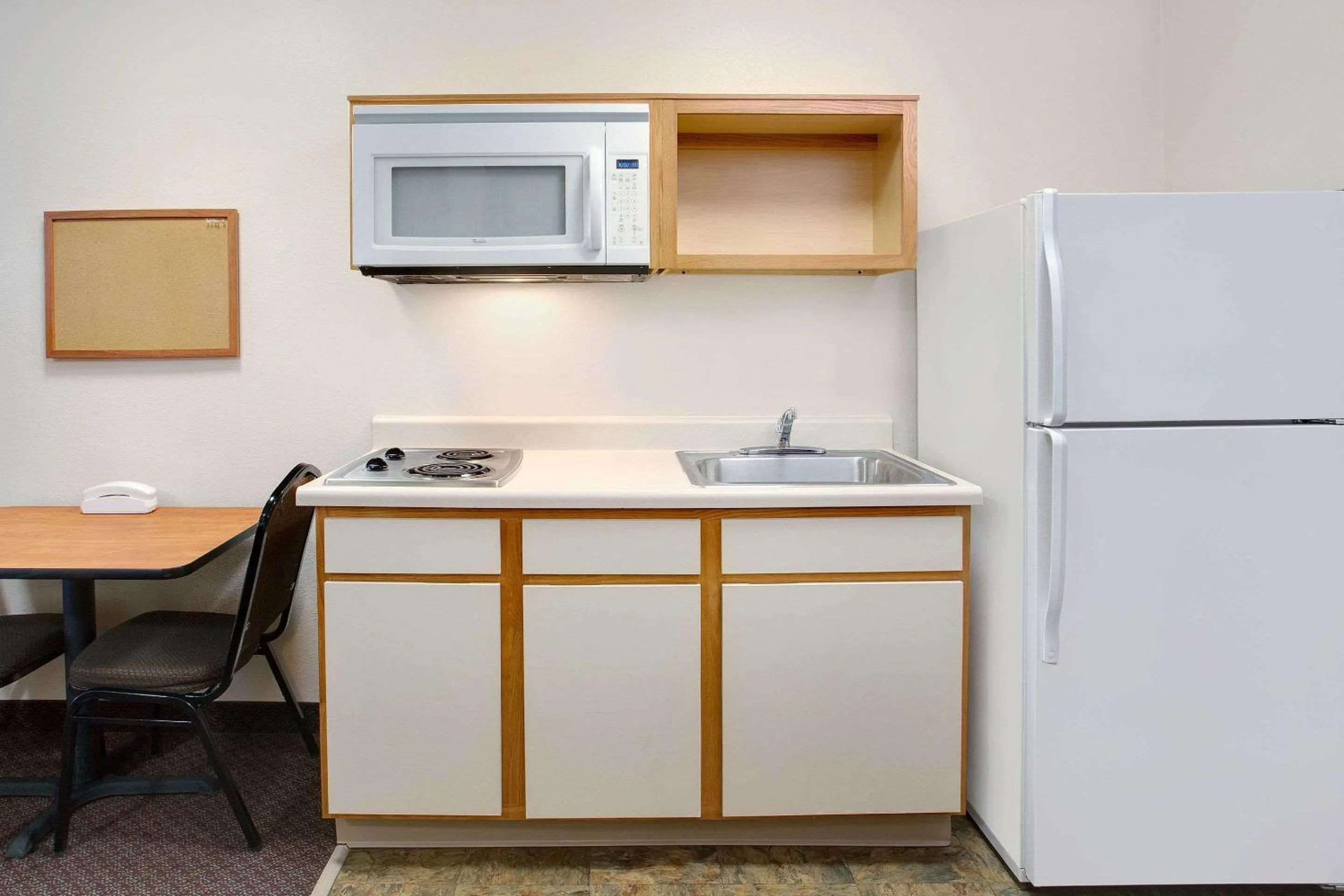 Photo of the whole room in WoodSpring Suites Fort Wayne