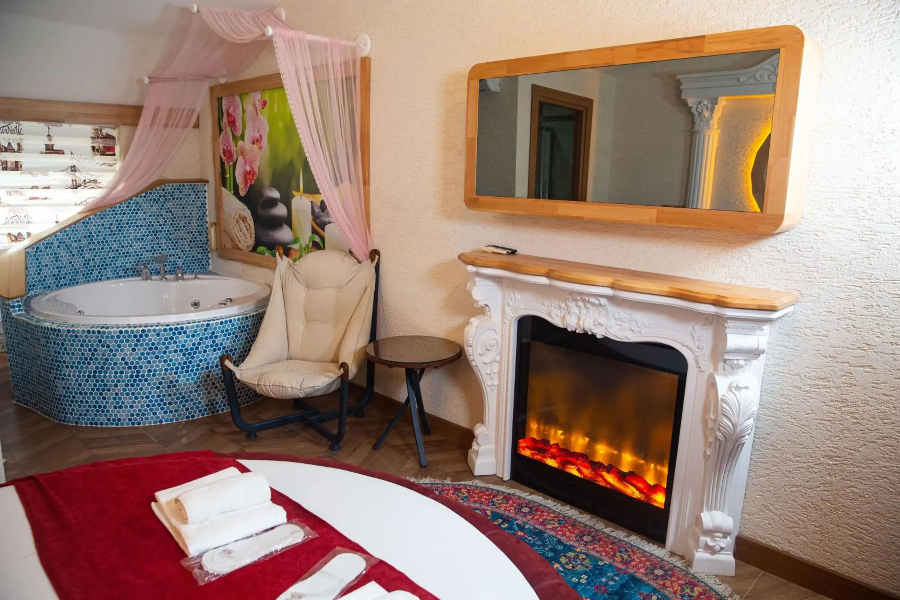 flat iron, Bed in Emirtimes Hotel Kadıköy flat iron, Bed in Emirtimes Hotel Kadıköy