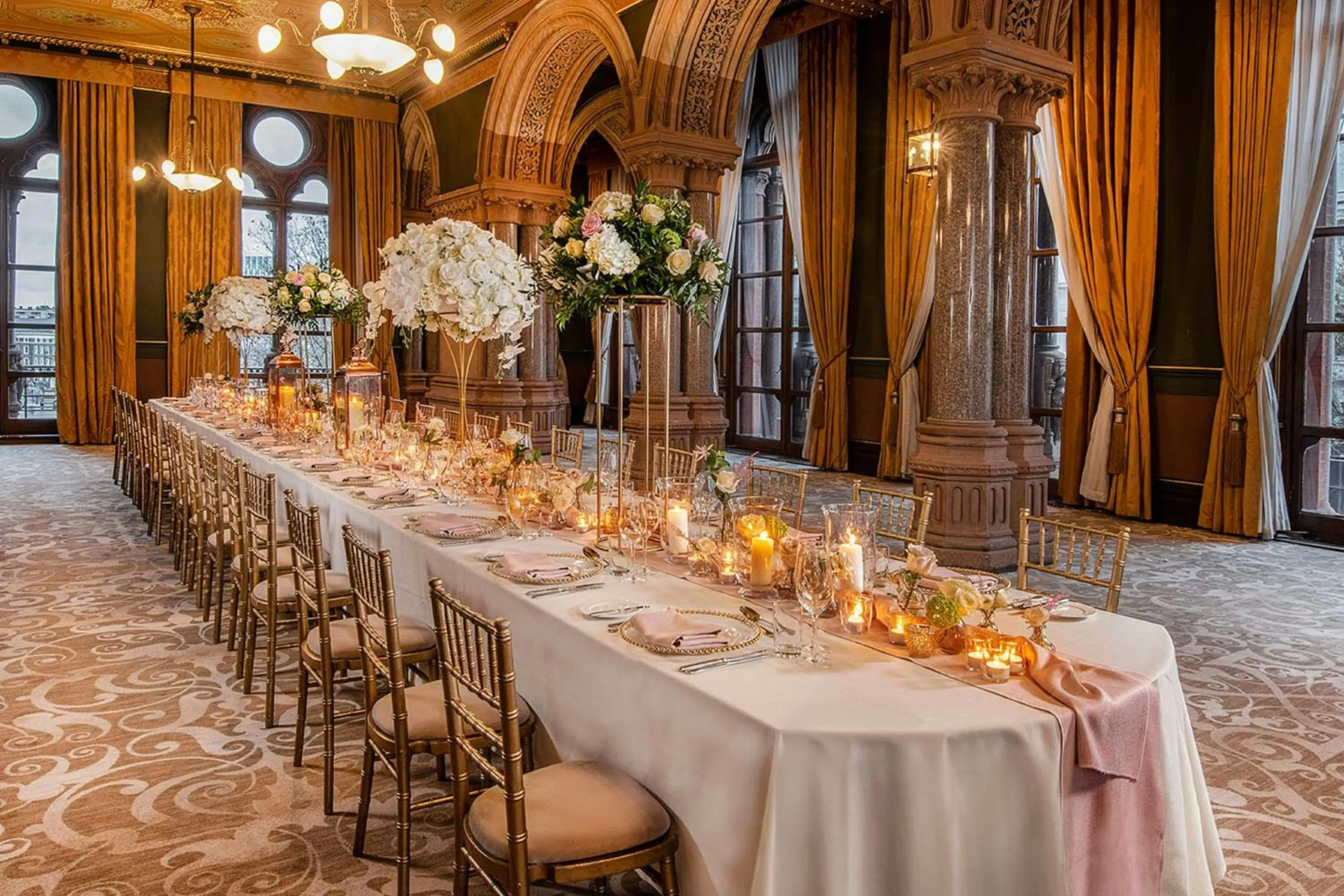 Banquet/Function facilities in St Pancras London, Autograph Collection