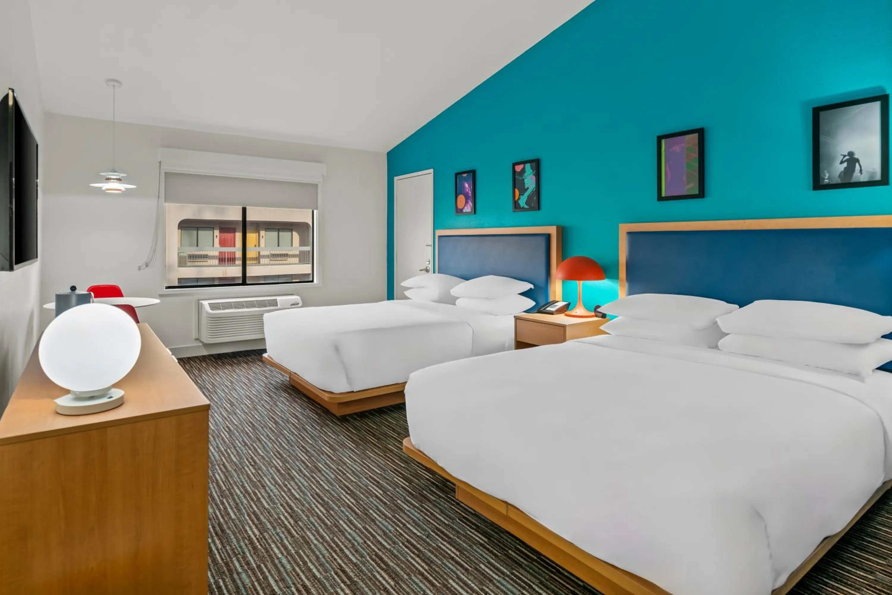 Bed in Signature Indio I-10 Coachella Valley by Sonesta