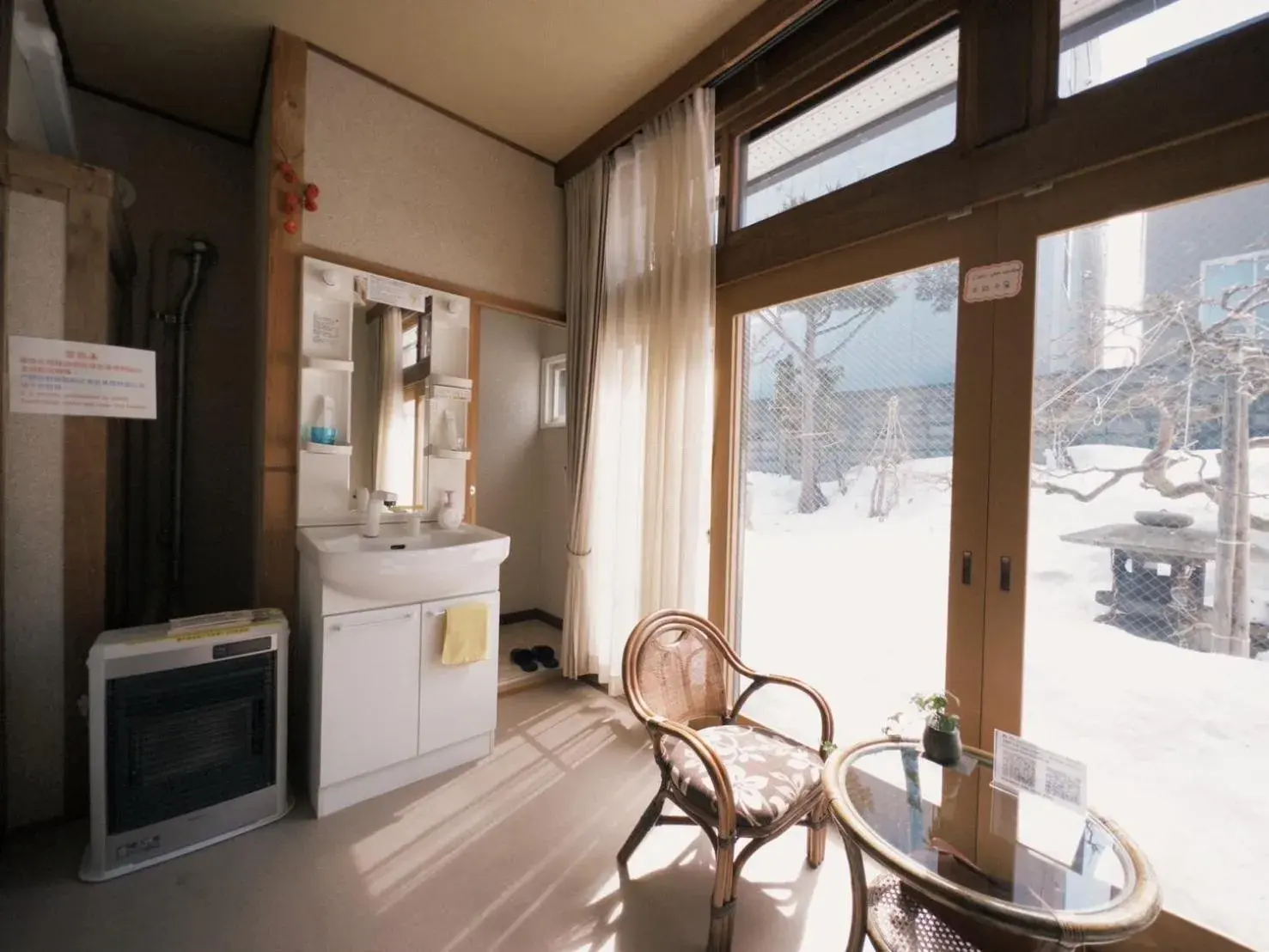 Japanese Triple Room with Garden View in Nishikien inn 錦園 Japanese Triple Room with Garden View in Nishikien inn 錦園