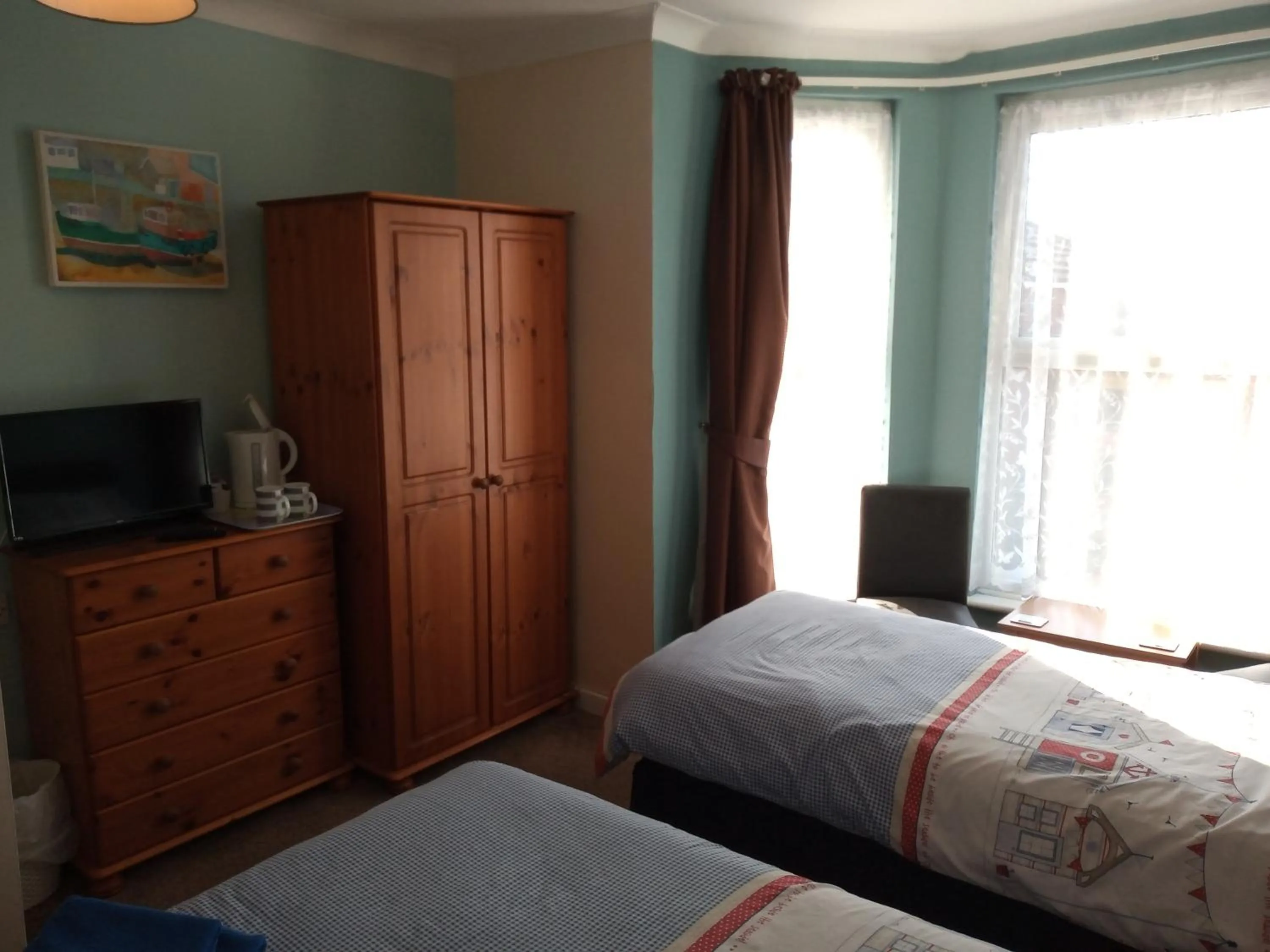 Bedroom, Bed in Sandcastles Guest House