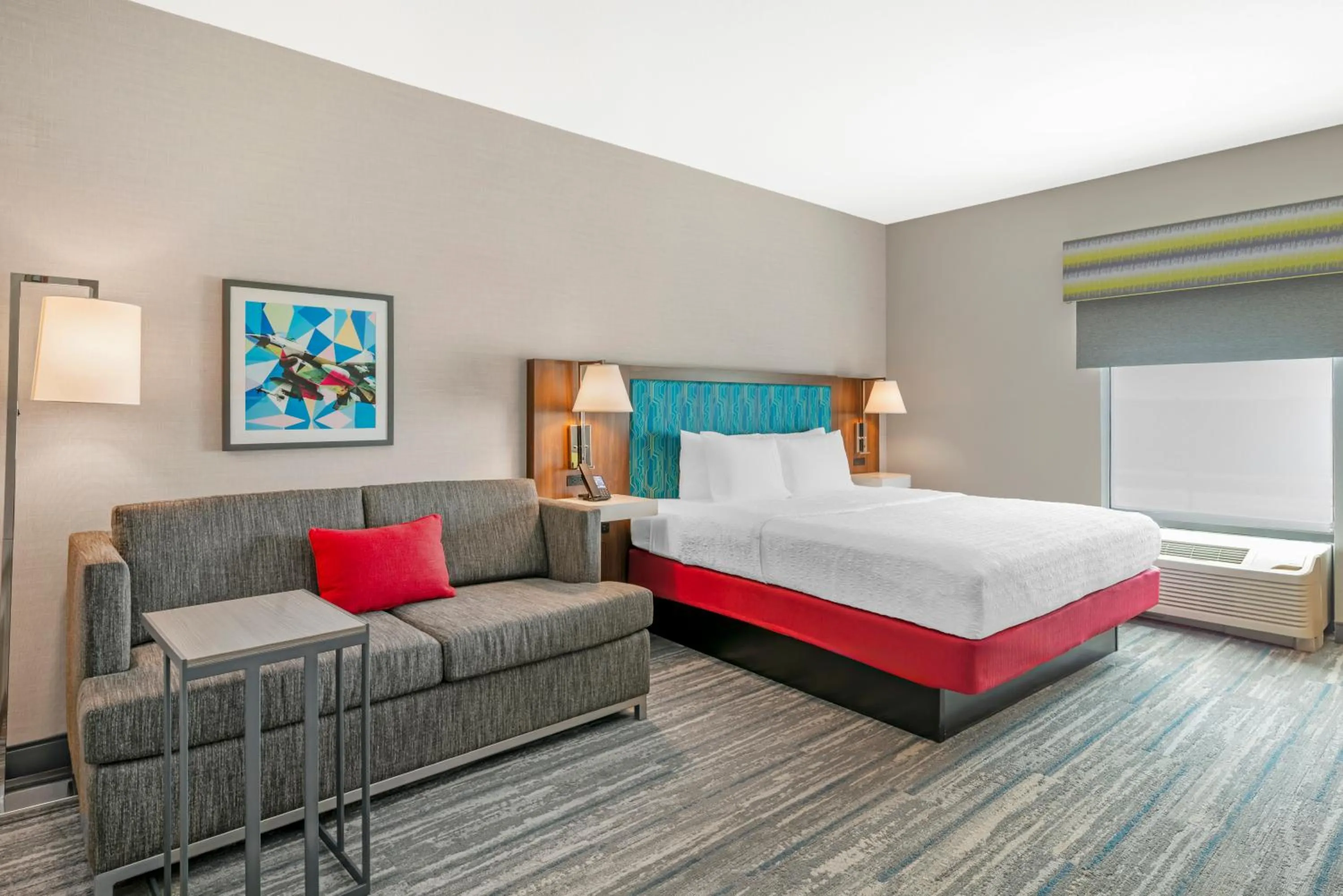 Bed in Hampton Inn Junction City