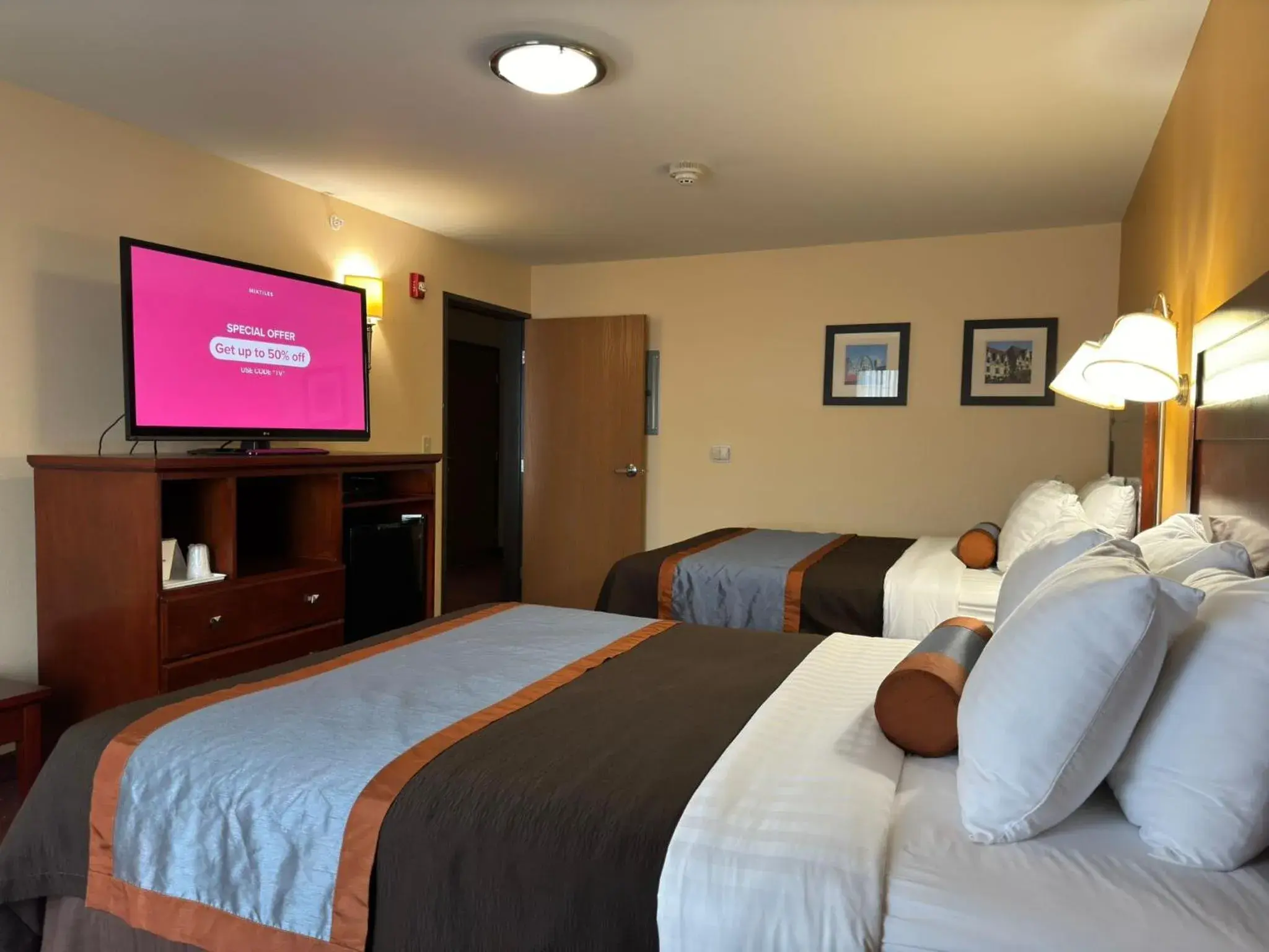 Bed in Americas Best Value Inn Saint Robert/Fort Leonard Wood Bed in Americas Best Value Inn Saint Robert/Fort Leonard Wood