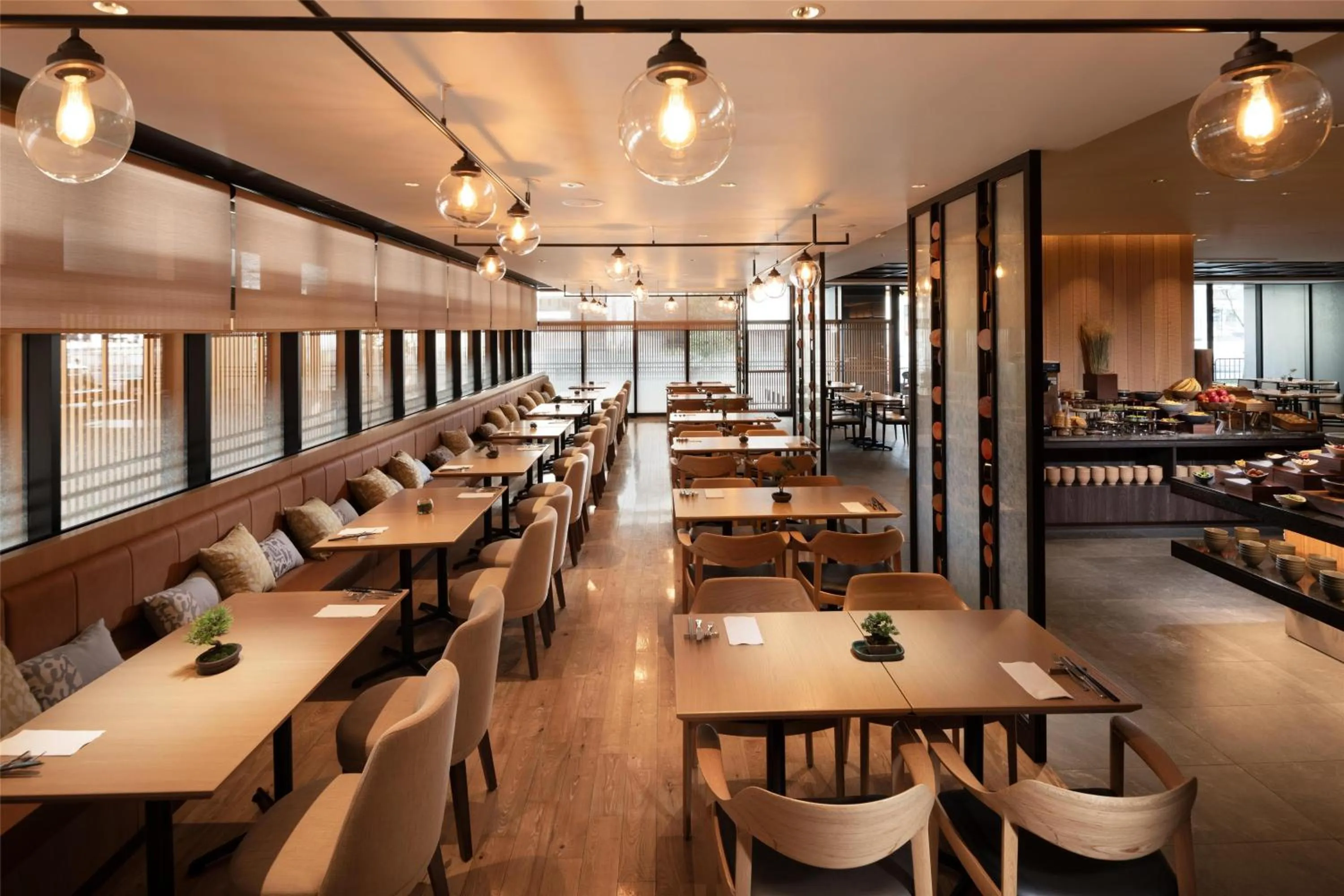 Restaurant/places to eat in DoubleTree by Hilton Kyoto Station