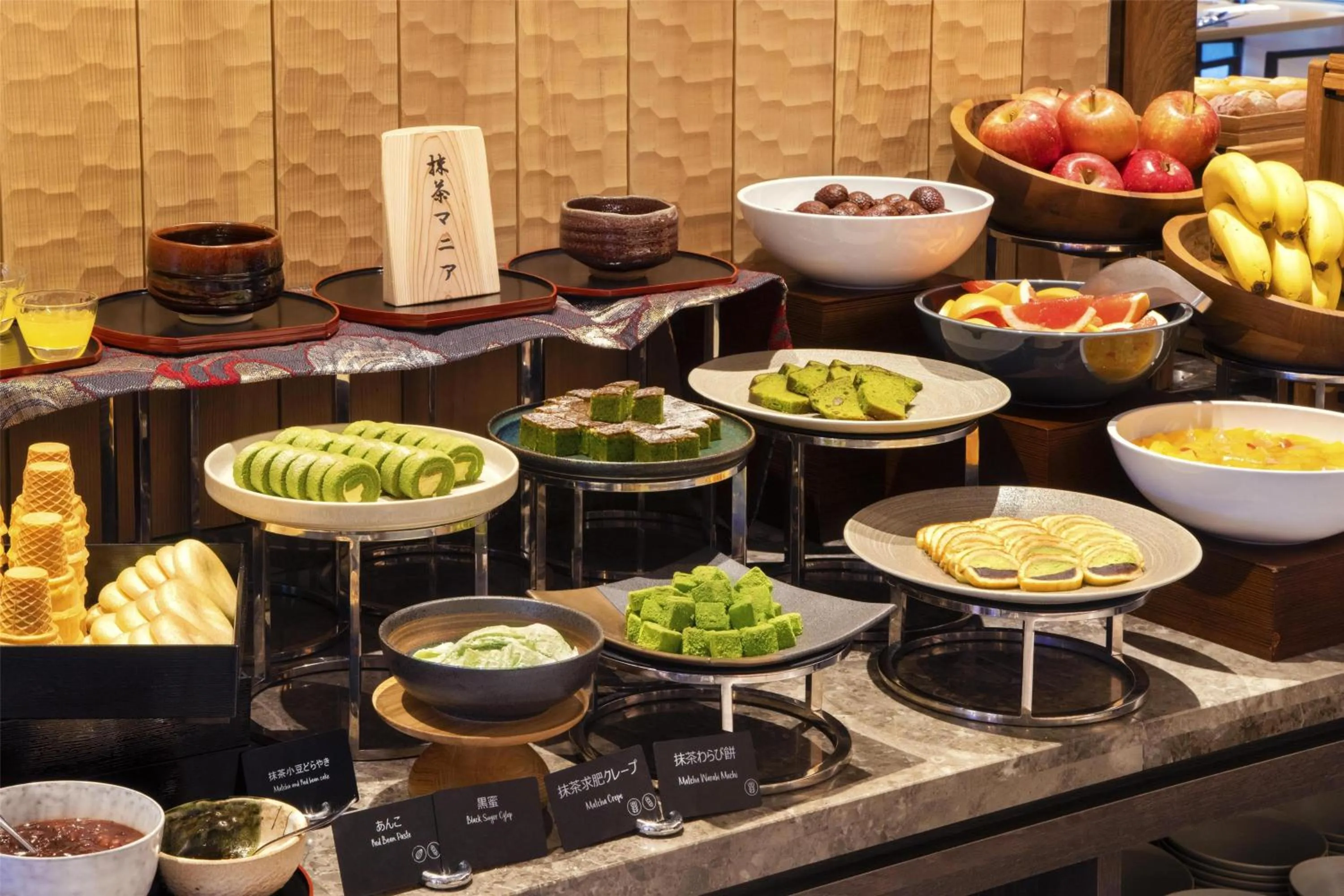 Restaurant/places to eat in DoubleTree by Hilton Kyoto Station