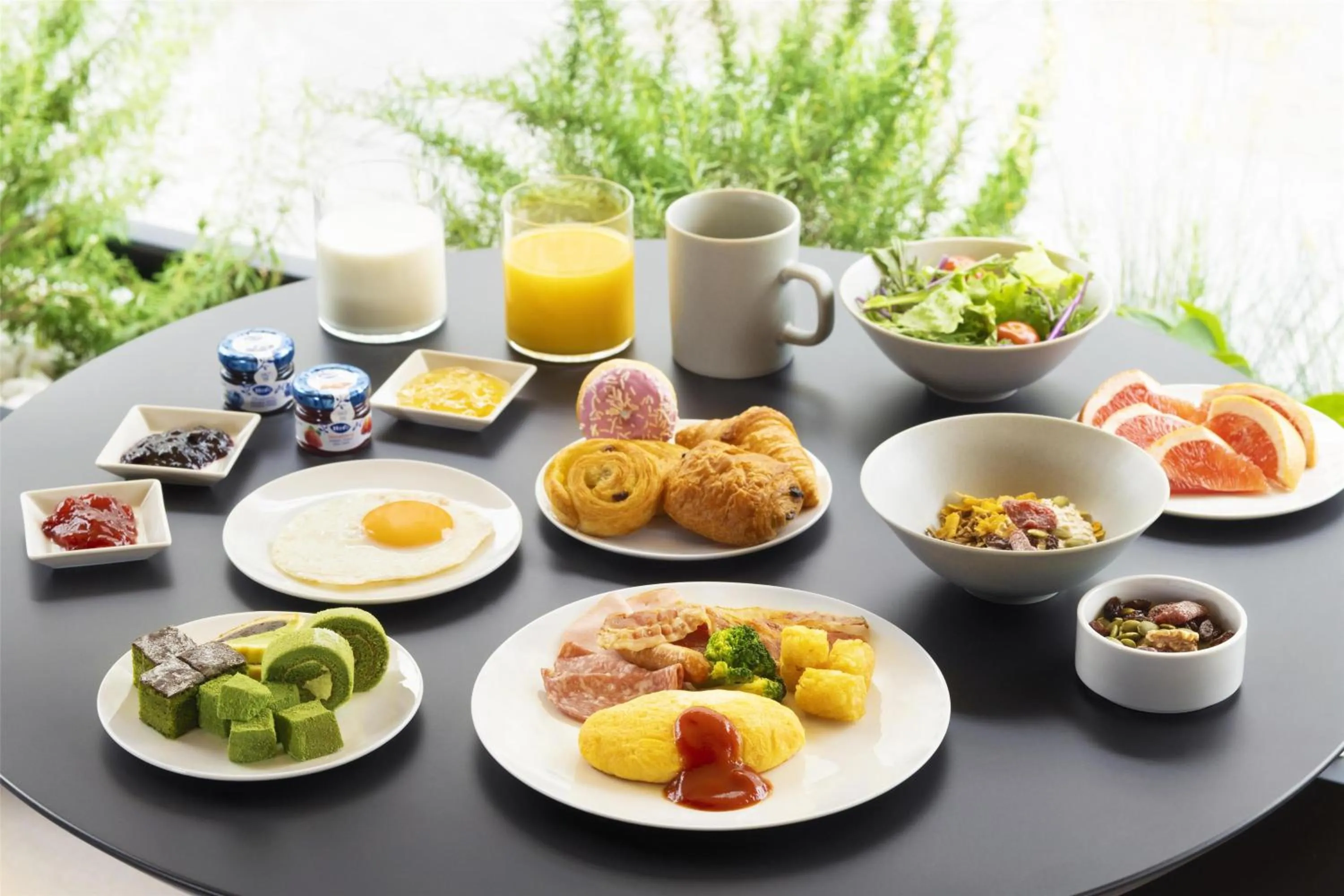 Restaurant/places to eat in DoubleTree by Hilton Kyoto Station