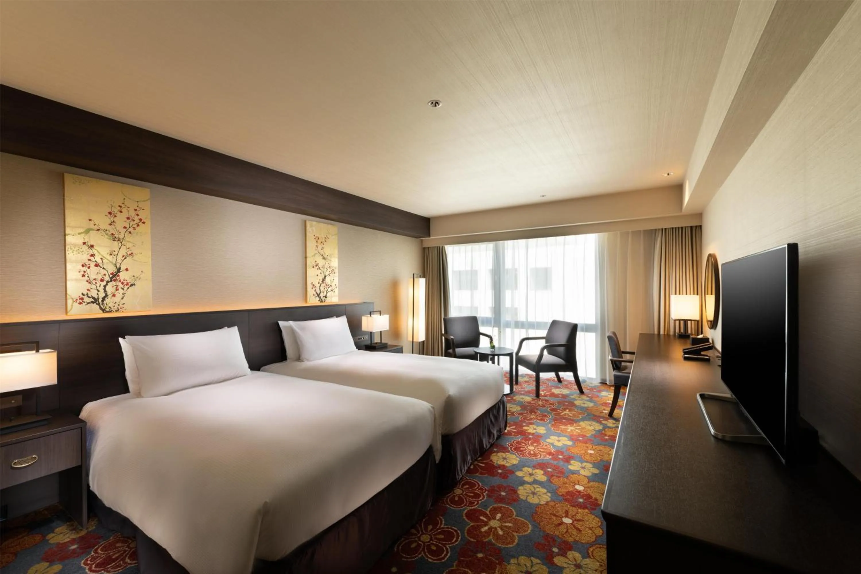 Bed in DoubleTree by Hilton Kyoto Station