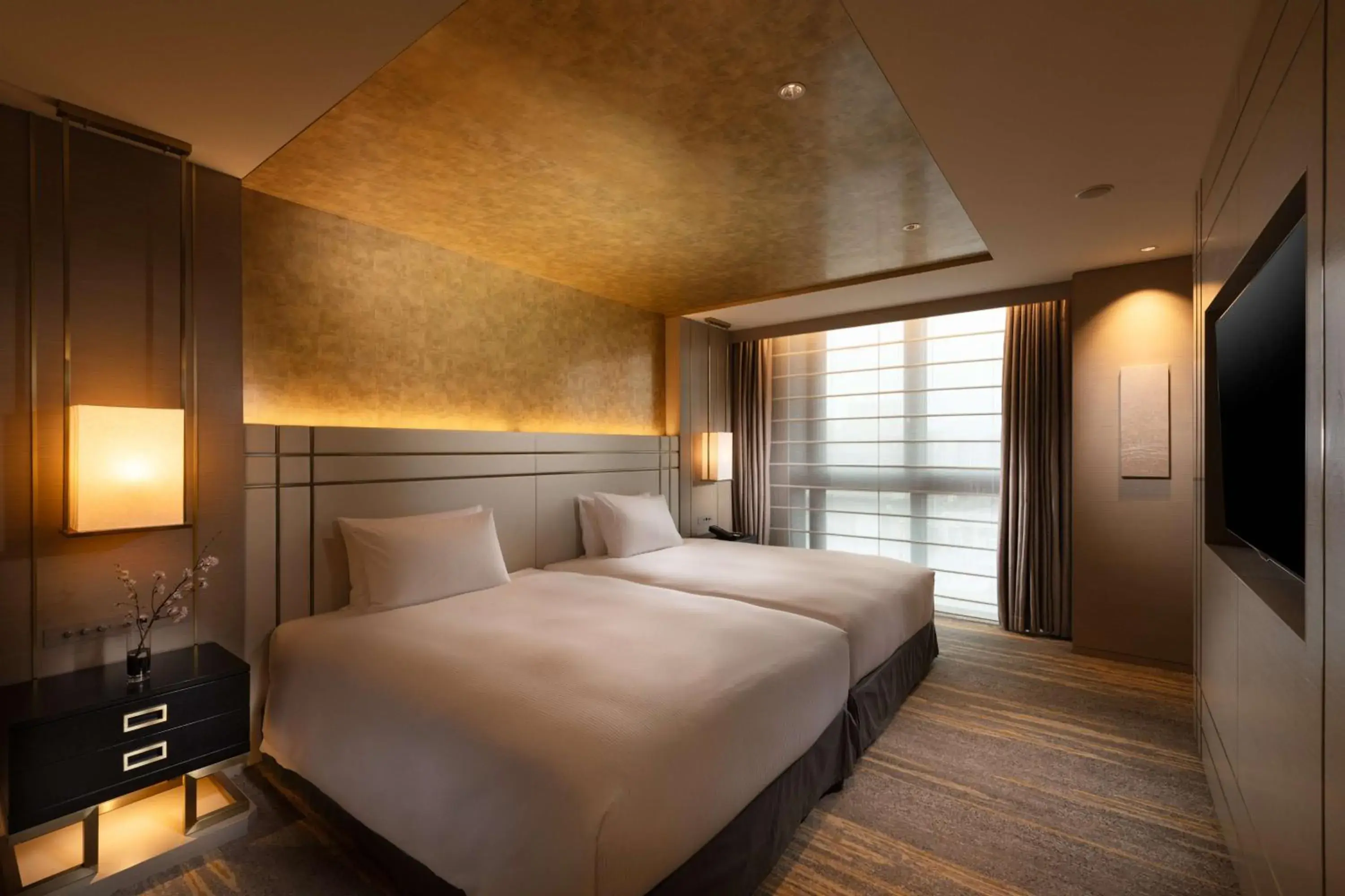Bed in Daiwa Royal Hotel Grande Kyoto