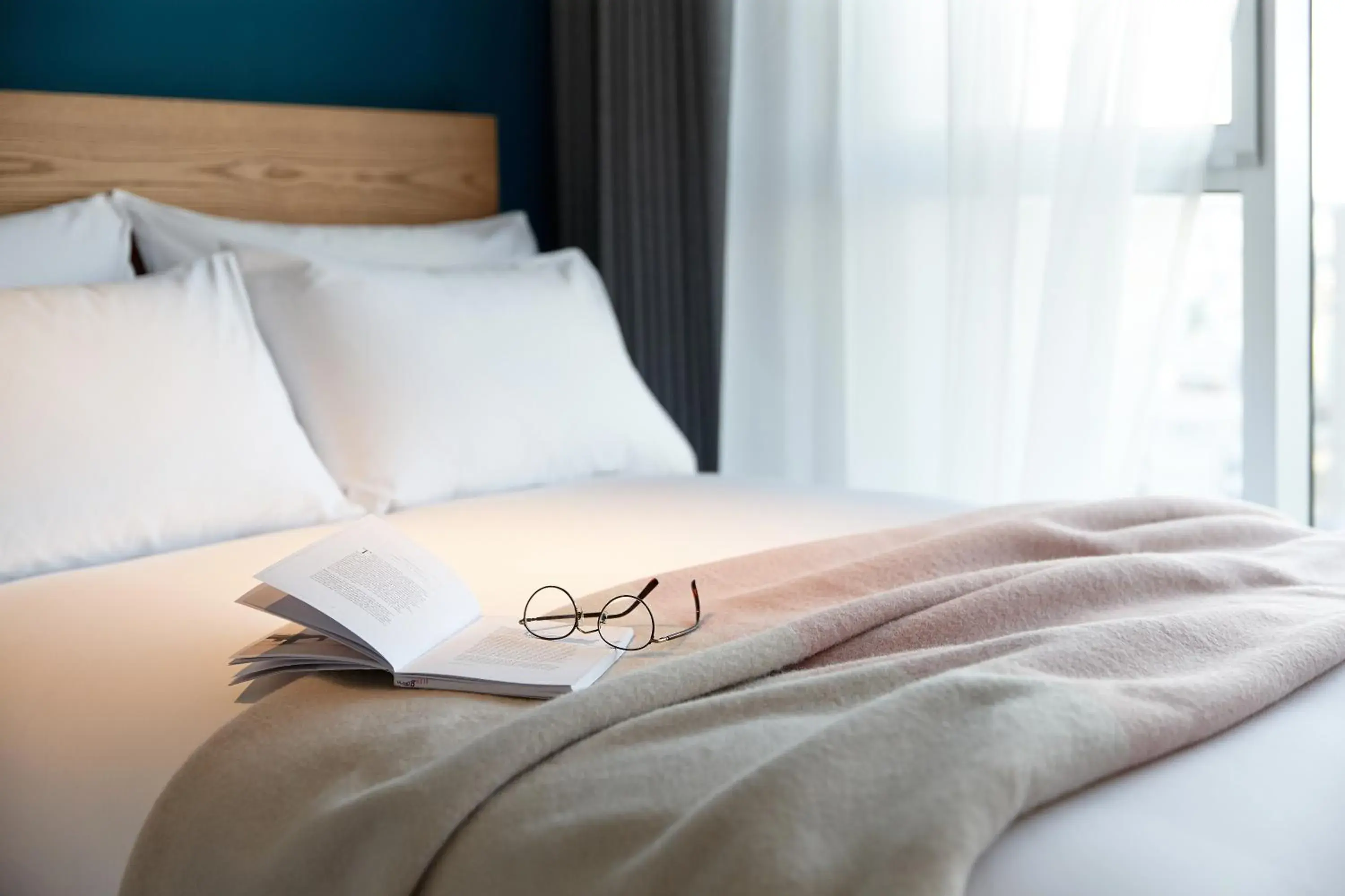 Bedroom, Bed in L7 HONGDAE by LOTTE HOTELS Bedroom, Bed in L7 HONGDAE by LOTTE HOTELS