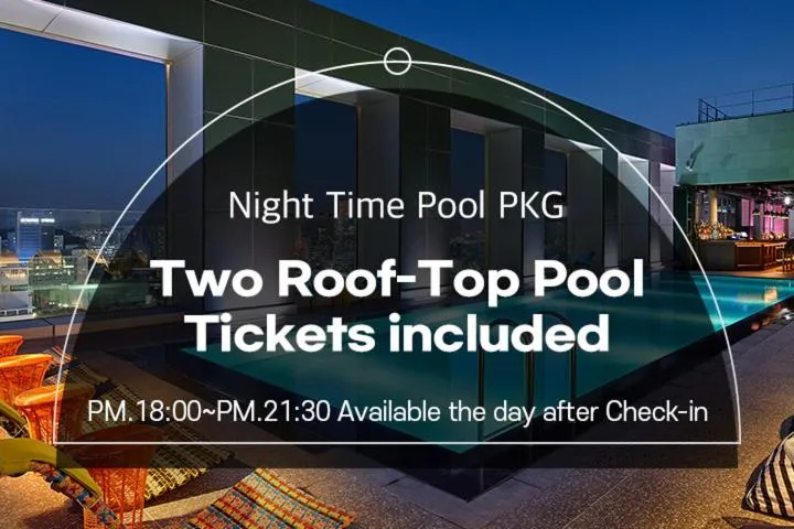 Swimming pool in L7 Hongdae