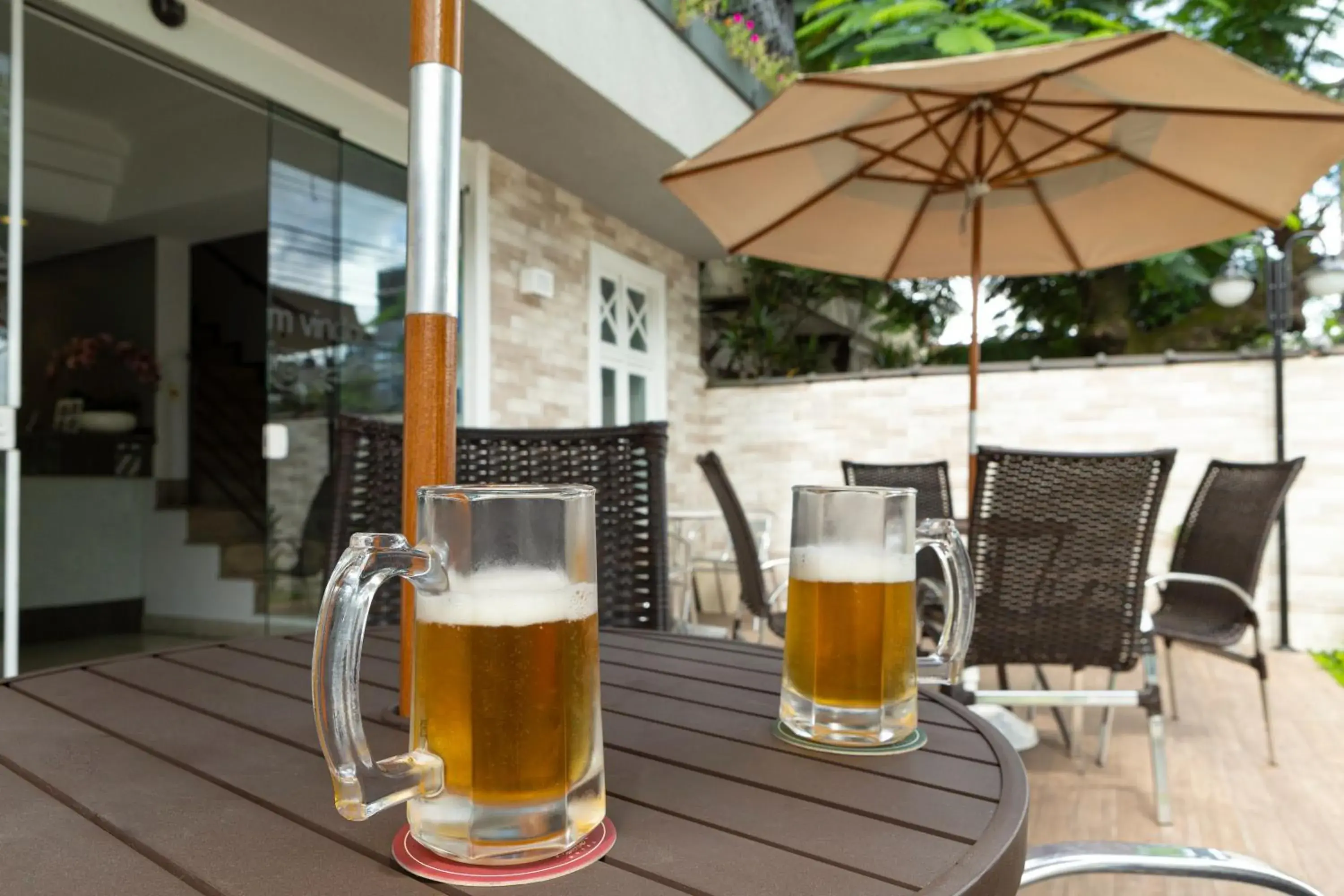 Facade/entrance in Bristol Sabrina Hotel de Charme Joinville Facade/entrance in Bristol Sabrina Hotel de Charme Joinville