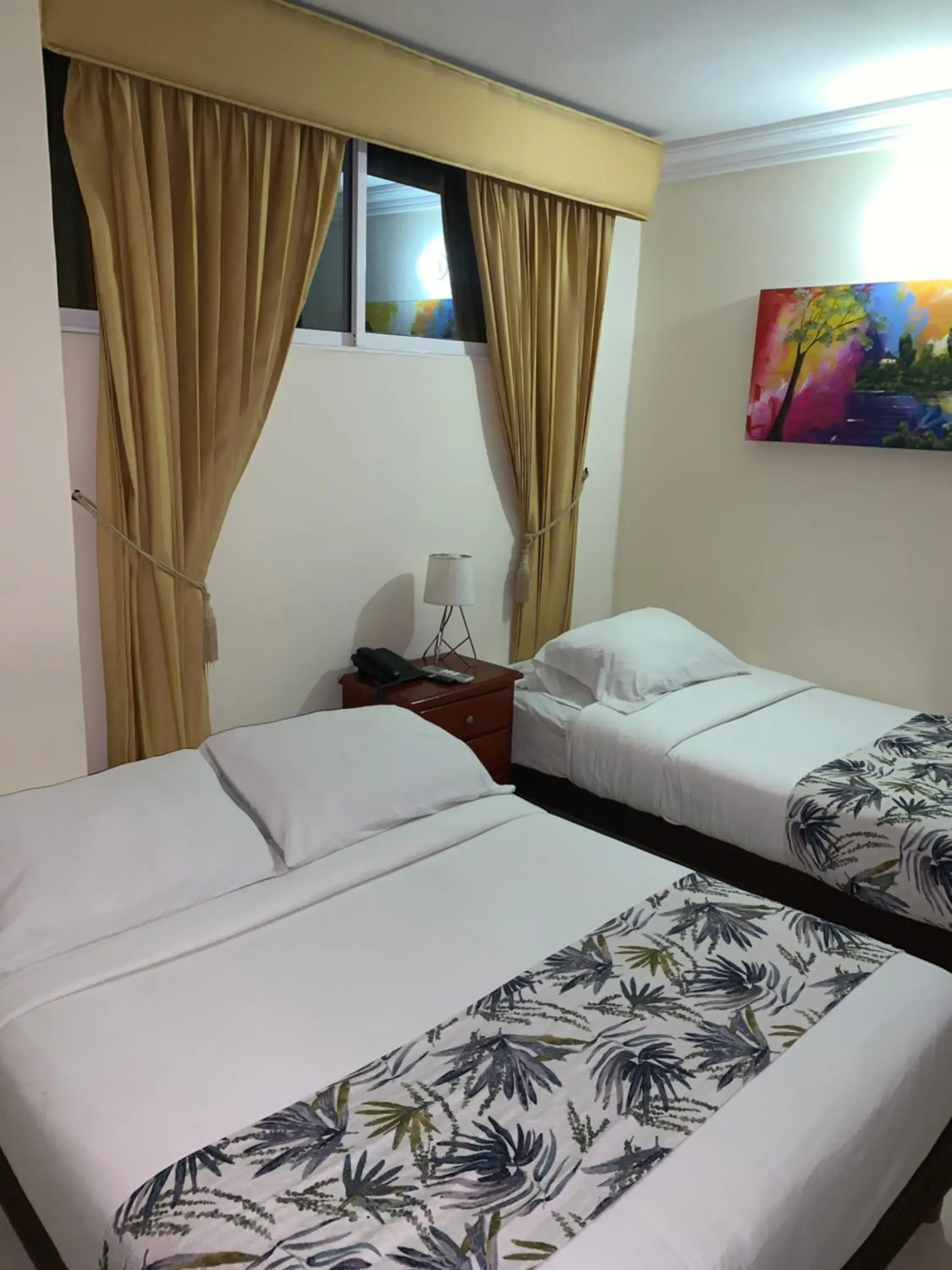 Standard Triple Room in Hotel San Miguel Imperial Standard Triple Room in Hotel San Miguel Imperial
