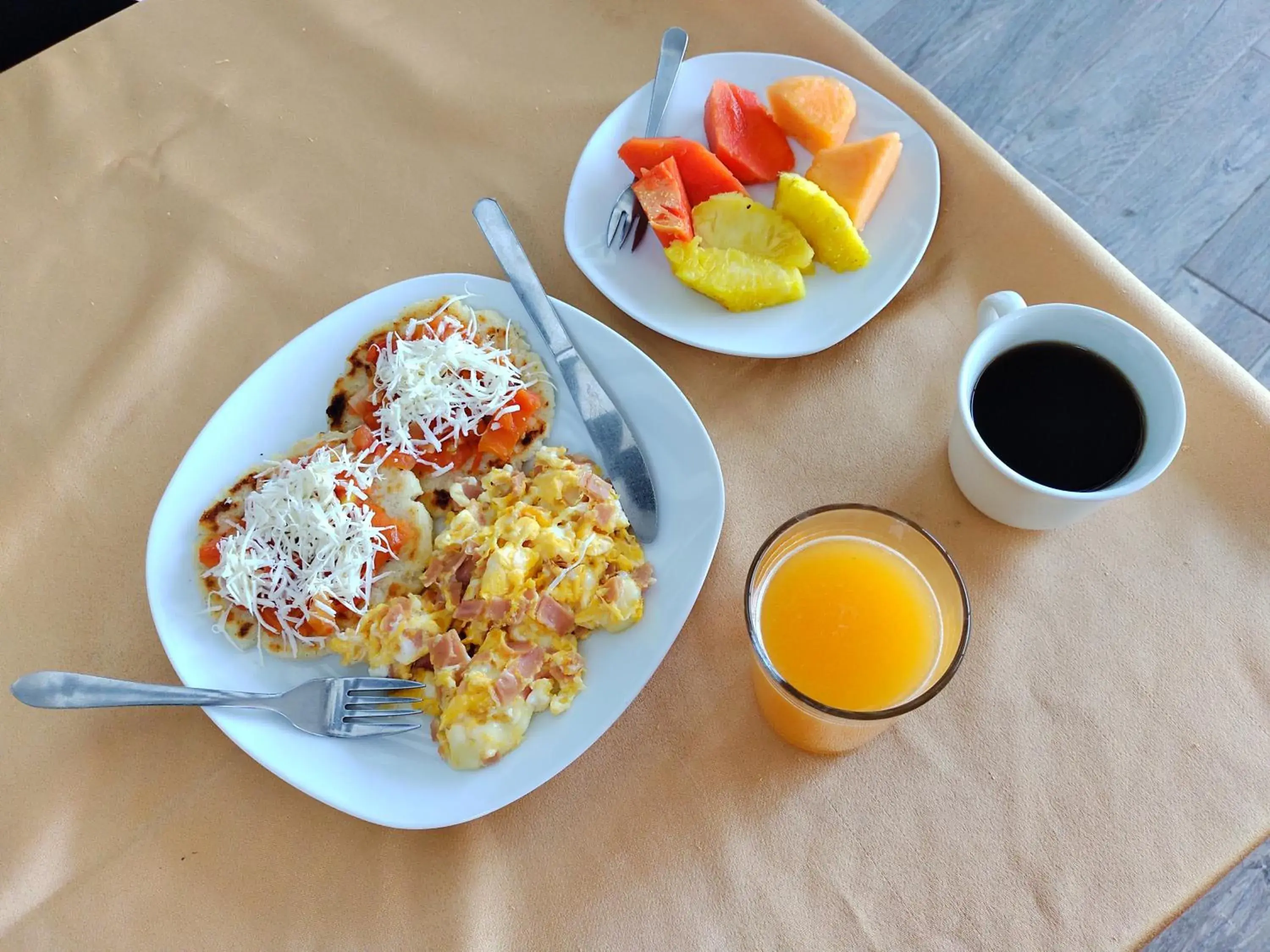 Breakfast in Hotel San Miguel Imperial Breakfast in Hotel San Miguel Imperial