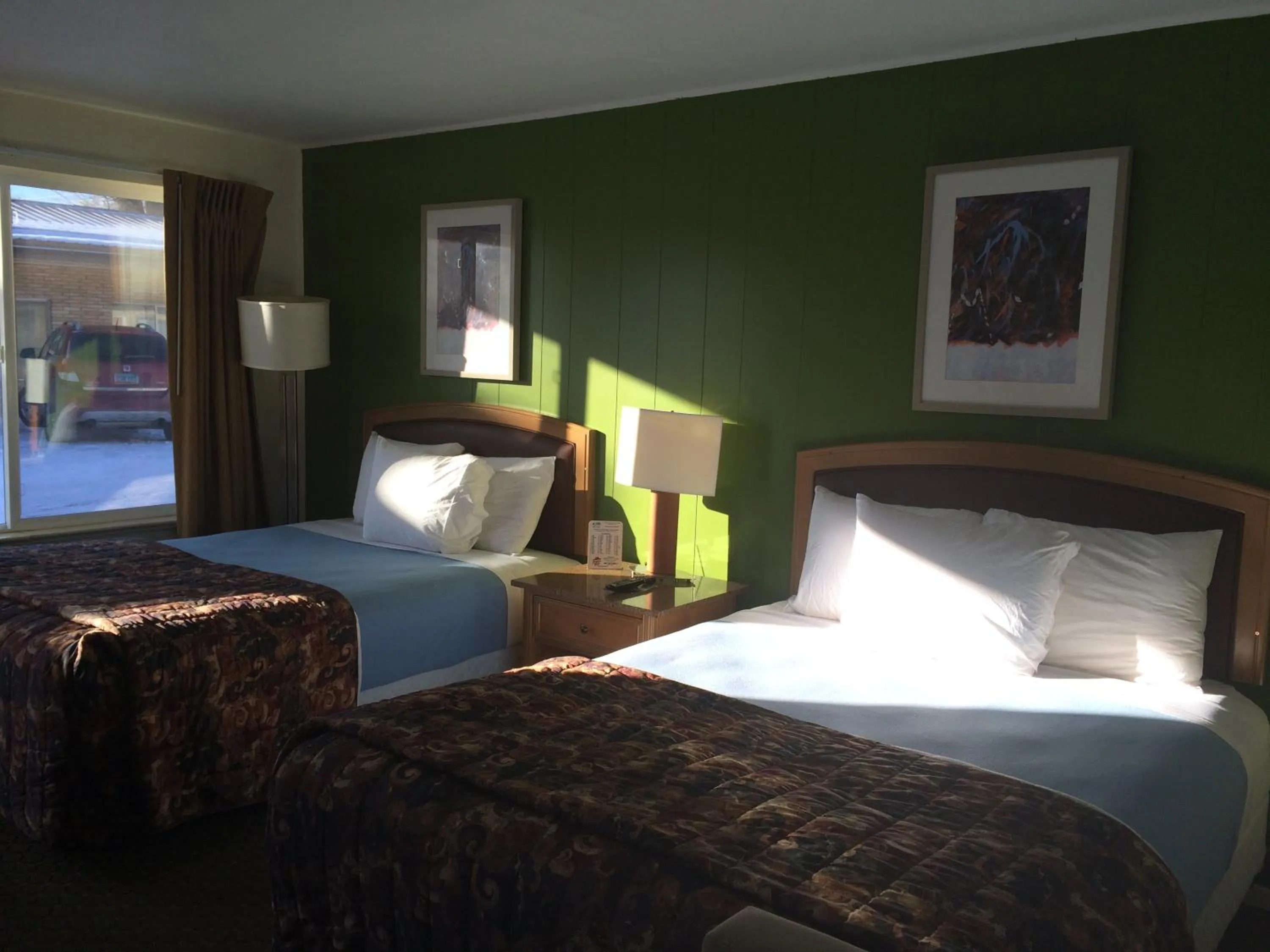 Bedroom, Bed in Alamo Motel