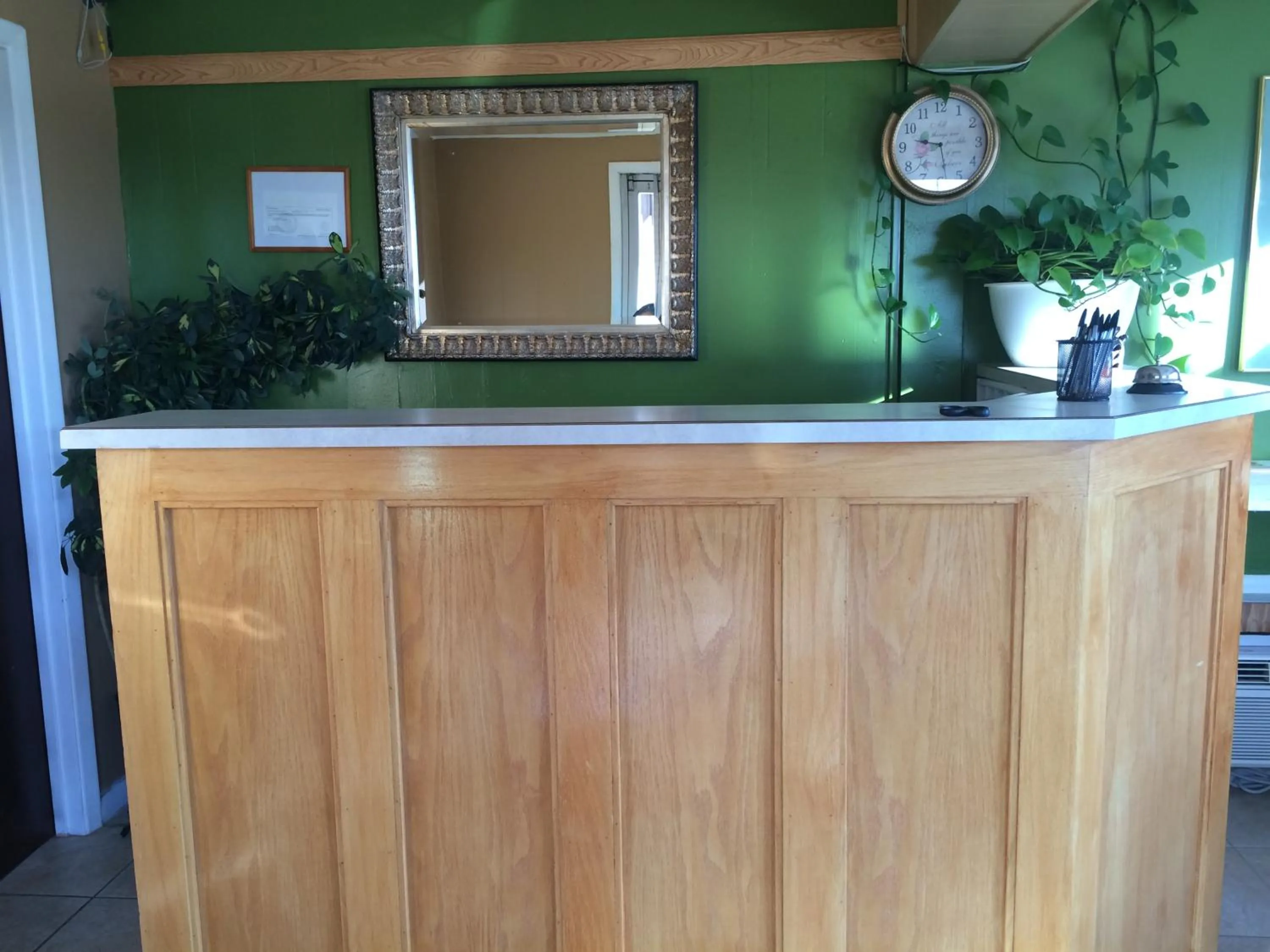 Lobby or reception in Alamo Motel