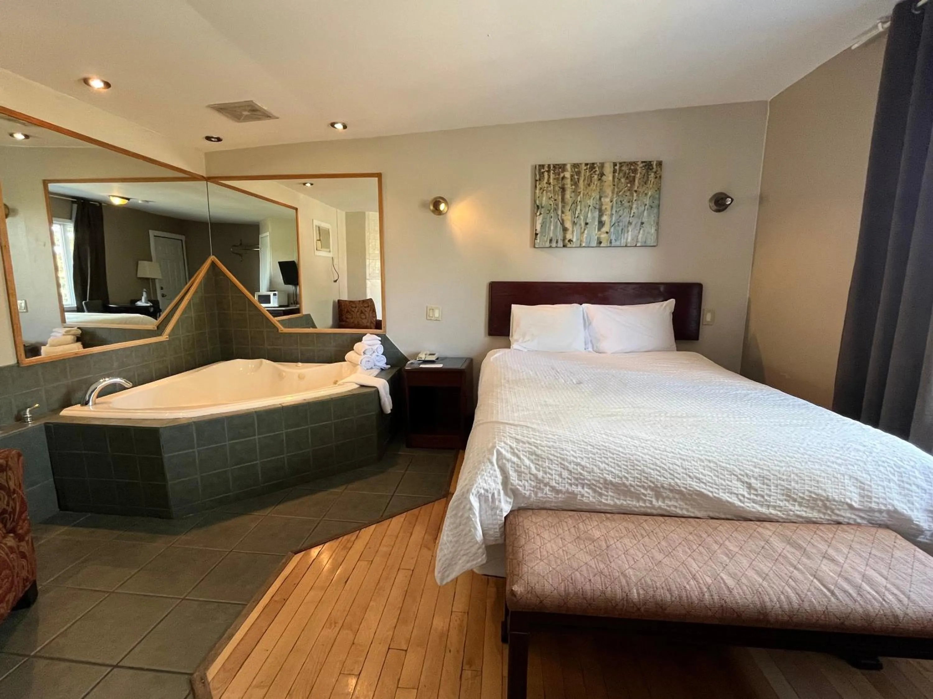 Bed in Motel Clair Mont