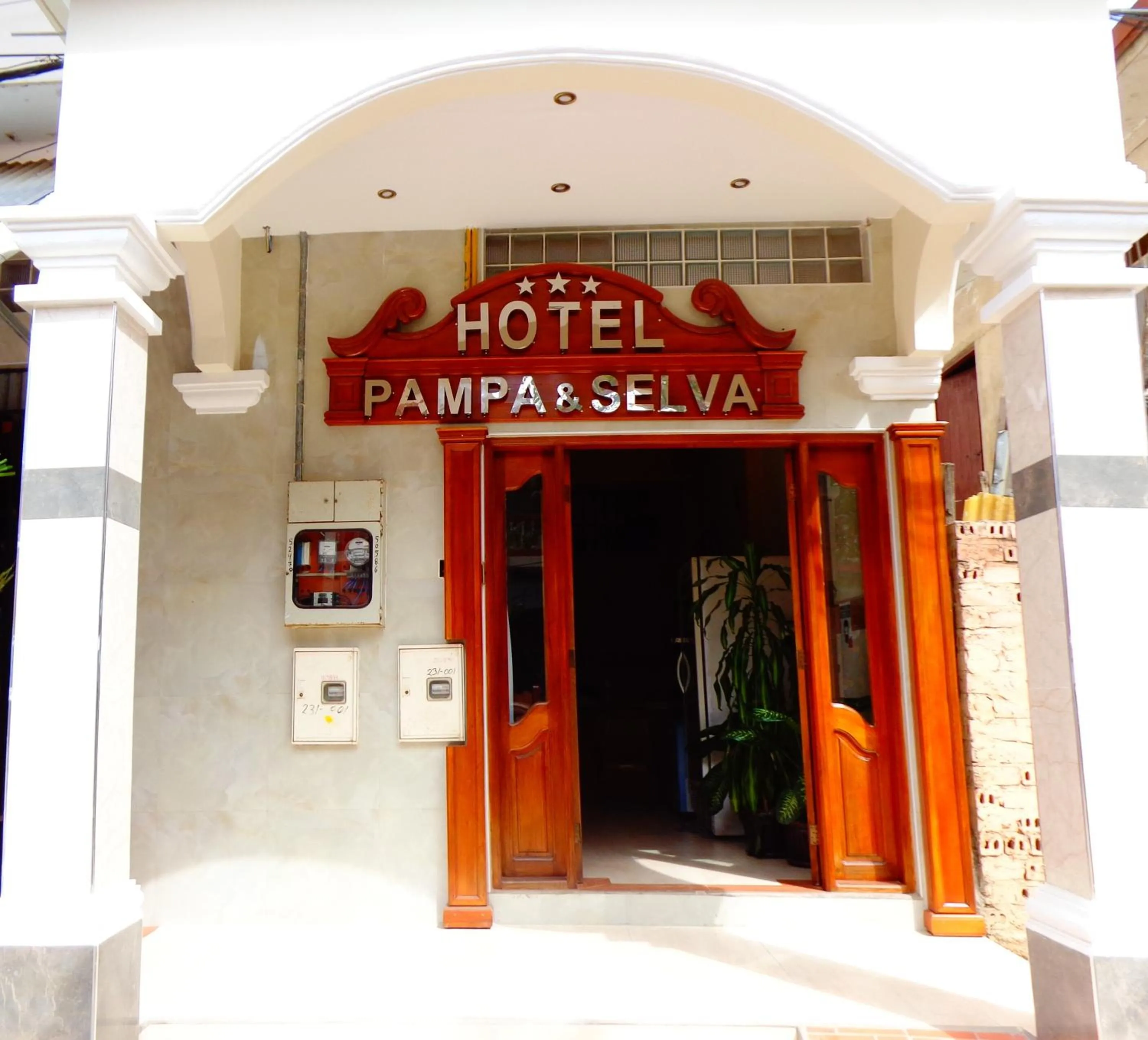 Property building in Hotel Pampa & Selva