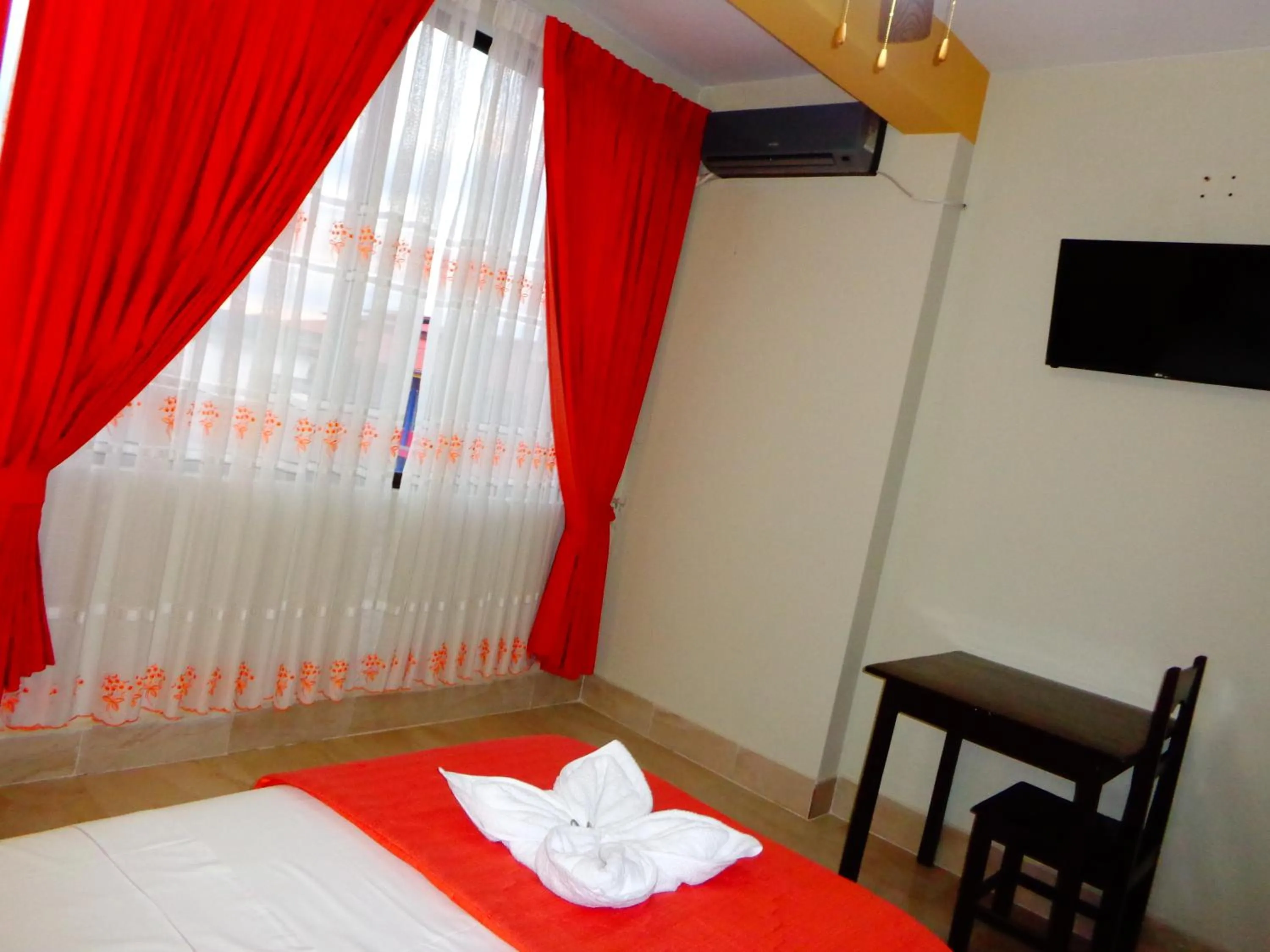 Photo of the whole room, Bed in Hotel Pampa & Selva