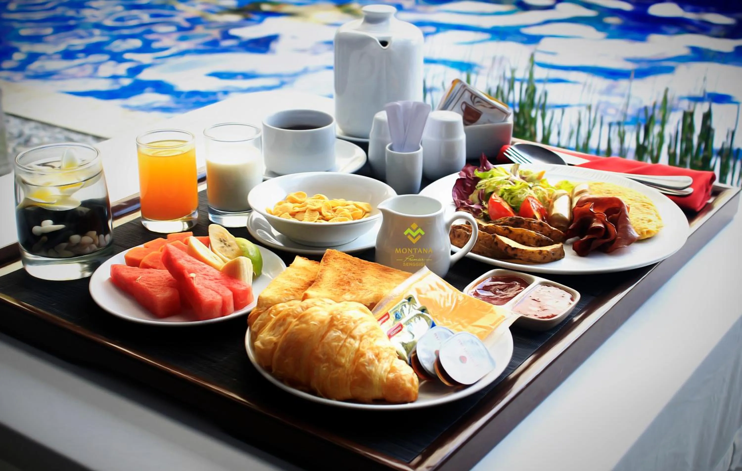 American breakfast in Montana Premier Senggigi