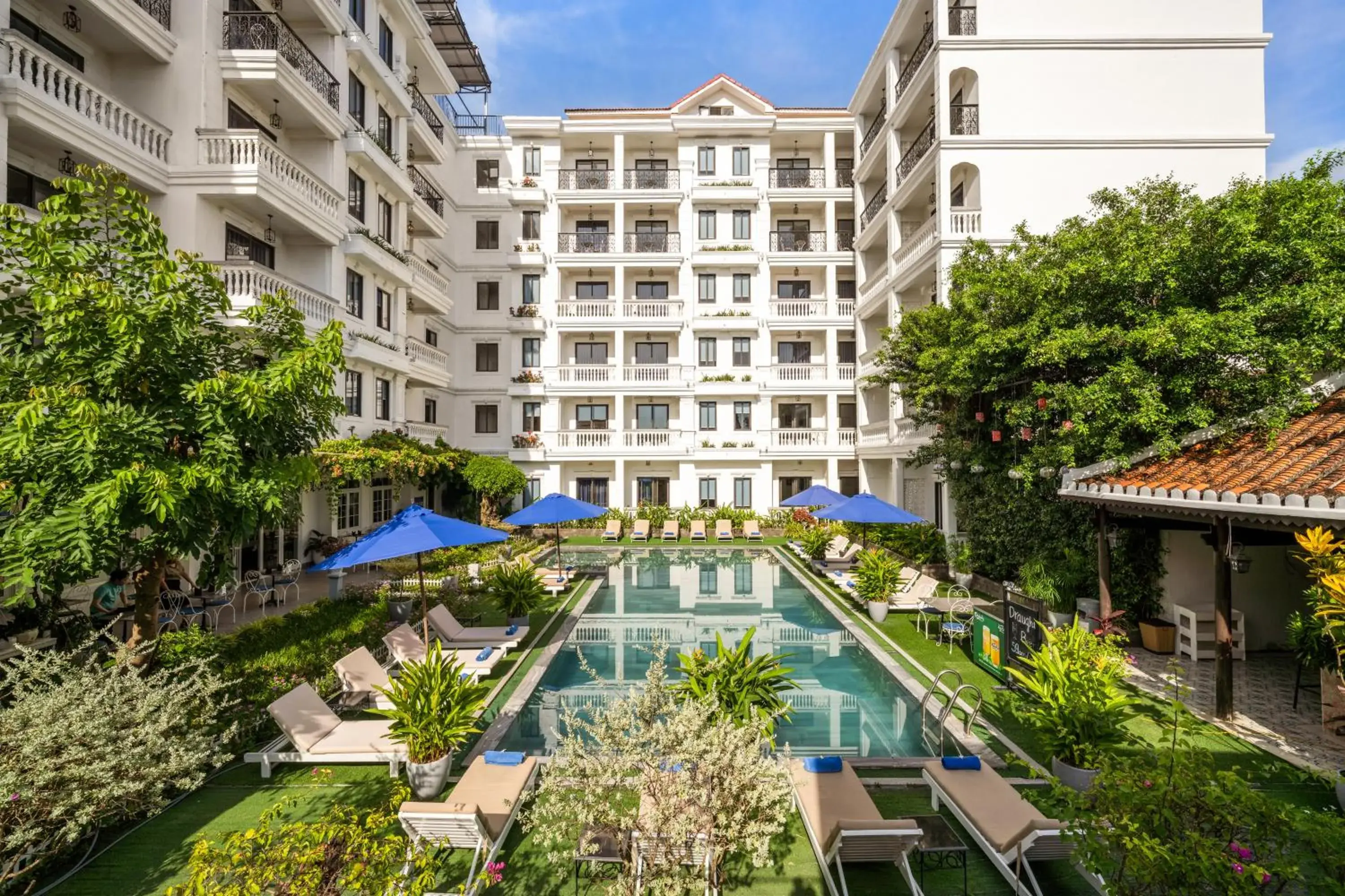 Property building in Hoi An Rosemary Boutique Hotel & Spa - A Peaceful Retreat Property building in Hoi An Rosemary Boutique Hotel & Spa - A Peaceful Retreat