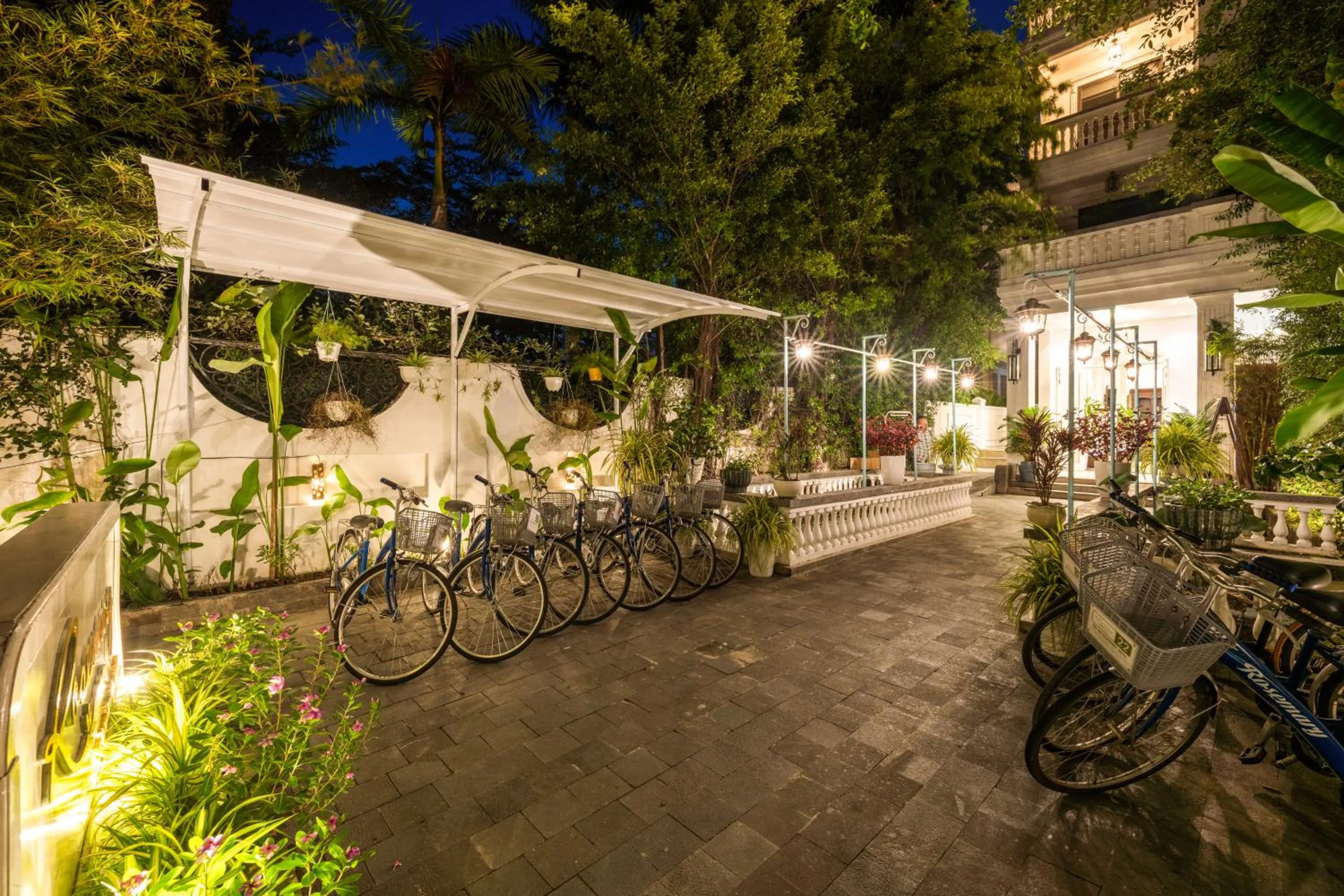 Patio in Hoi An Rosemary Boutique Hotel & Spa - A Peaceful Retreat