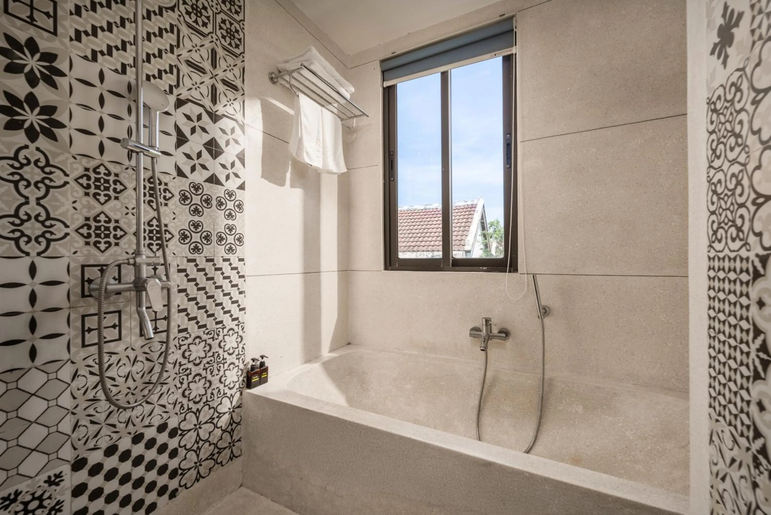 Shower in Hoi An Rosemary Boutique Hotel & Spa - A Peaceful Retreat