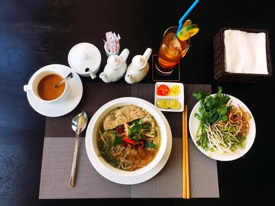 Restaurant/places to eat in SoLex Hotel Restaurant/places to eat in SoLex Hotel