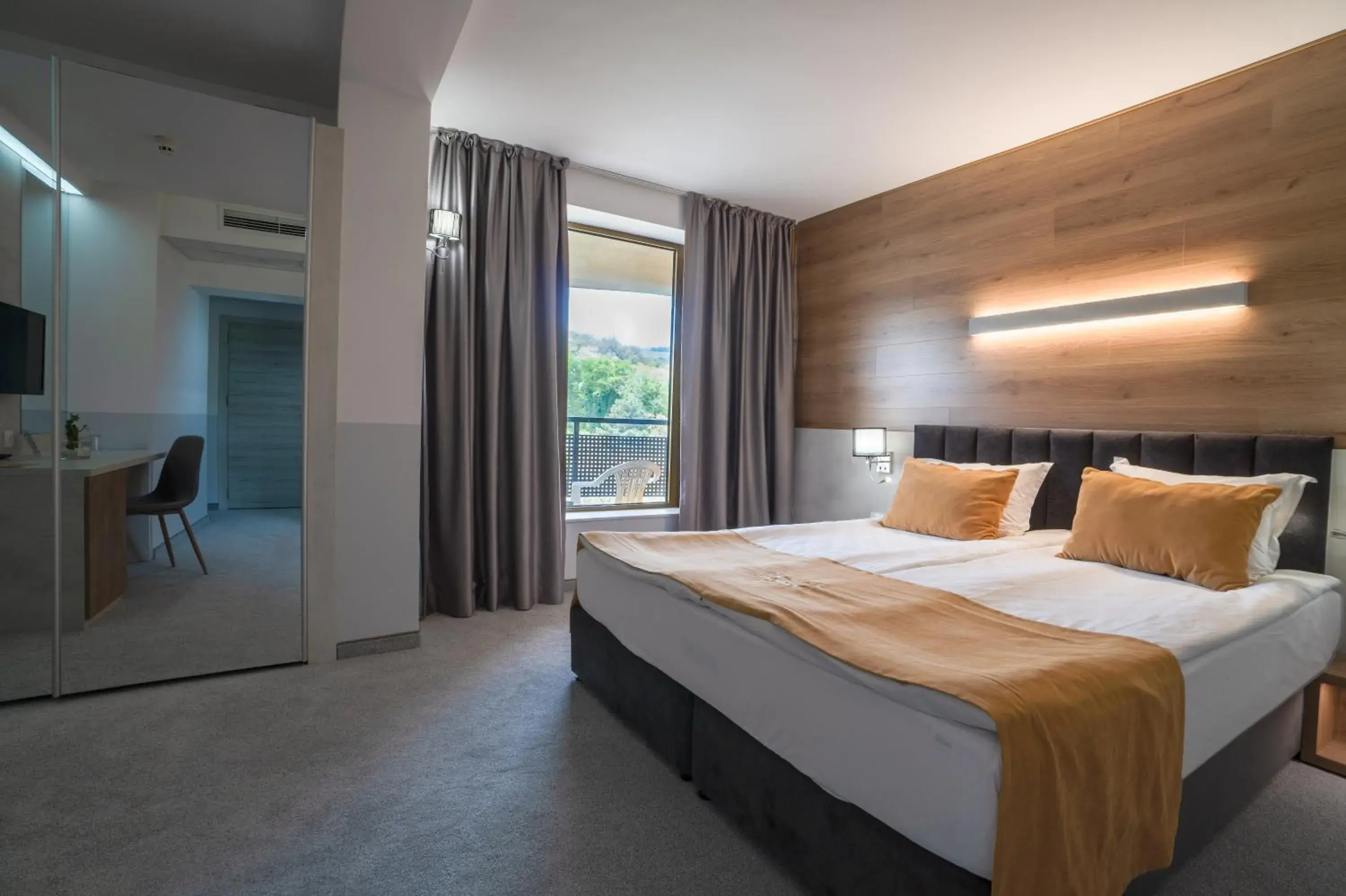 Double or Twin Room with Balcony and Park View (2 Adults + 2 Children) in Havana Hotel - All Inclusive Double or Twin Room with Balcony and Park View (2 Adults + 2 Children) in Havana Hotel - All Inclusive