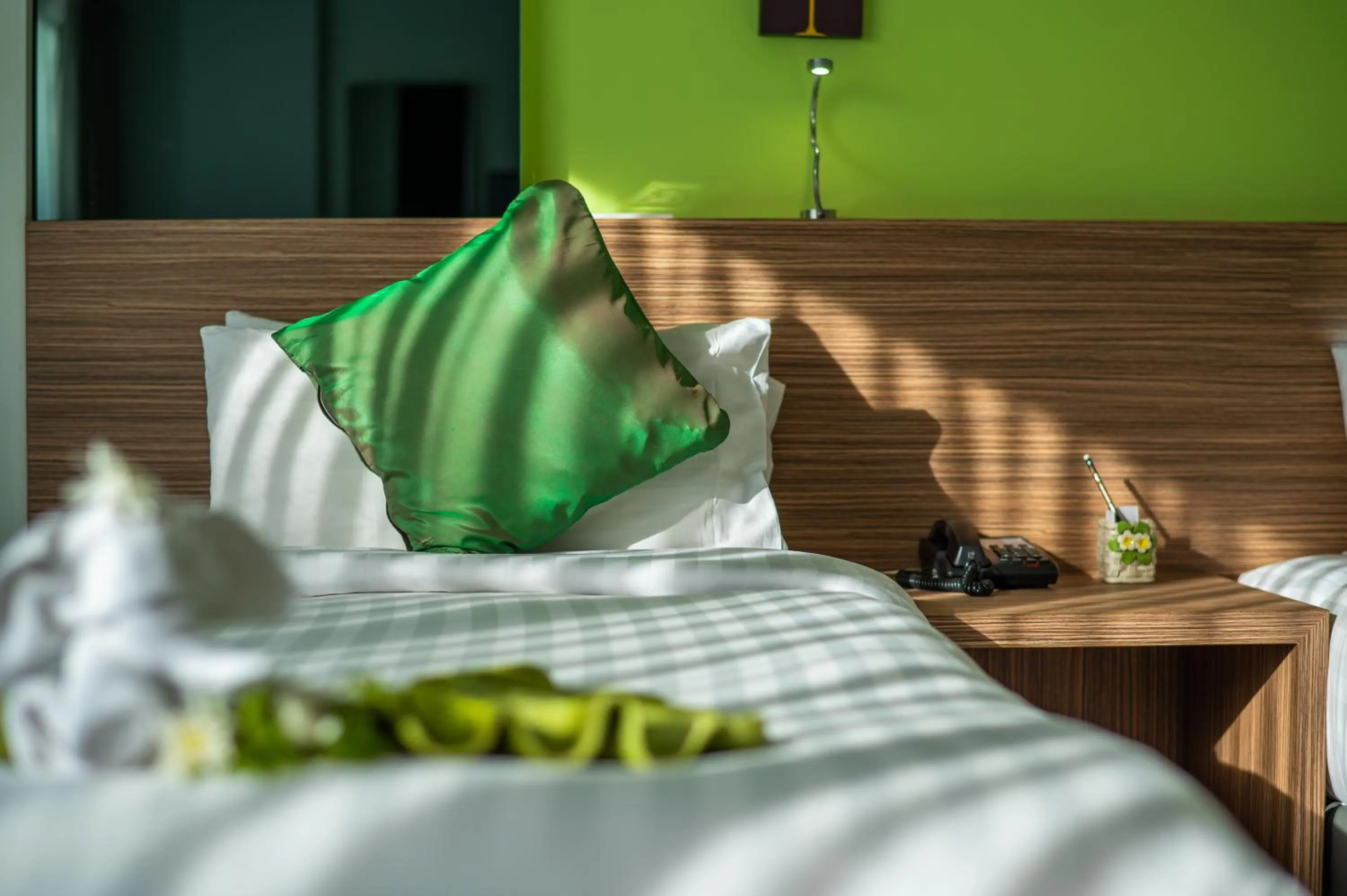 Bed in The Lantern Resorts Patong - SHA Extra Plus