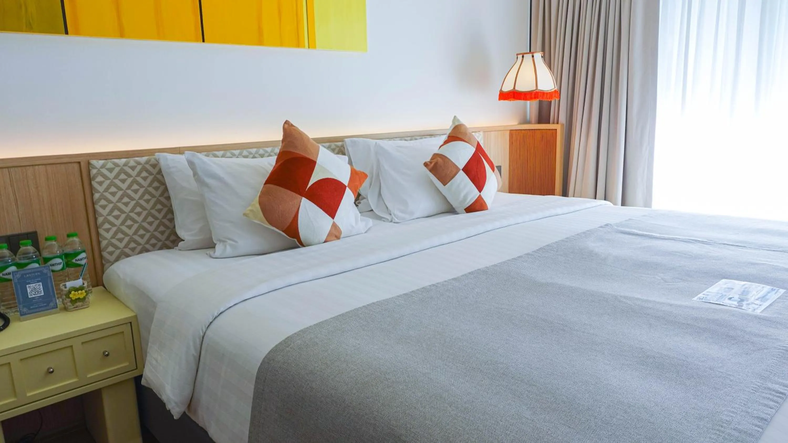 Bed in The Lantern Resorts Patong