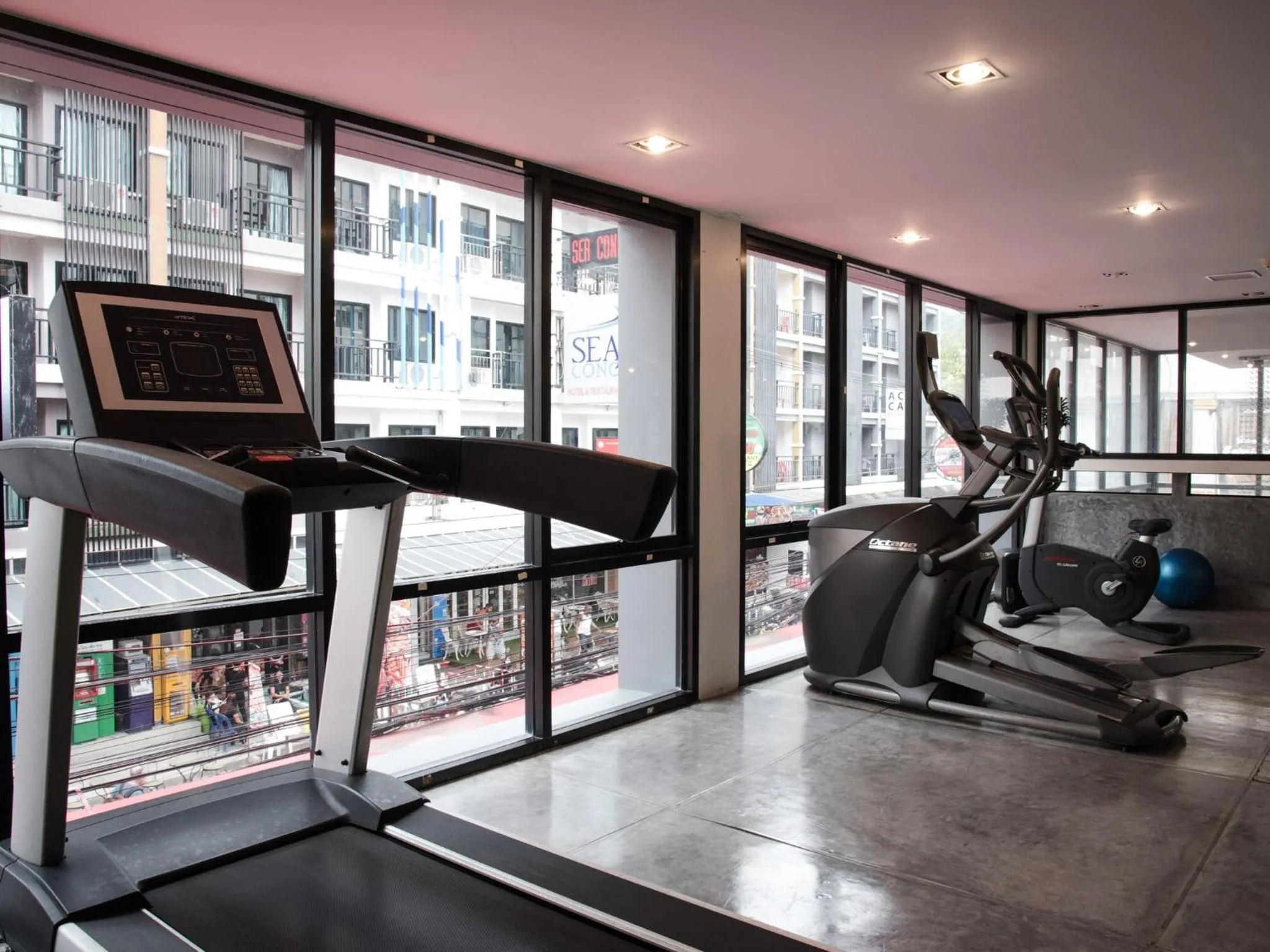 Fitness centre/facilities in The Lantern Resorts Patong - SHA Extra Plus