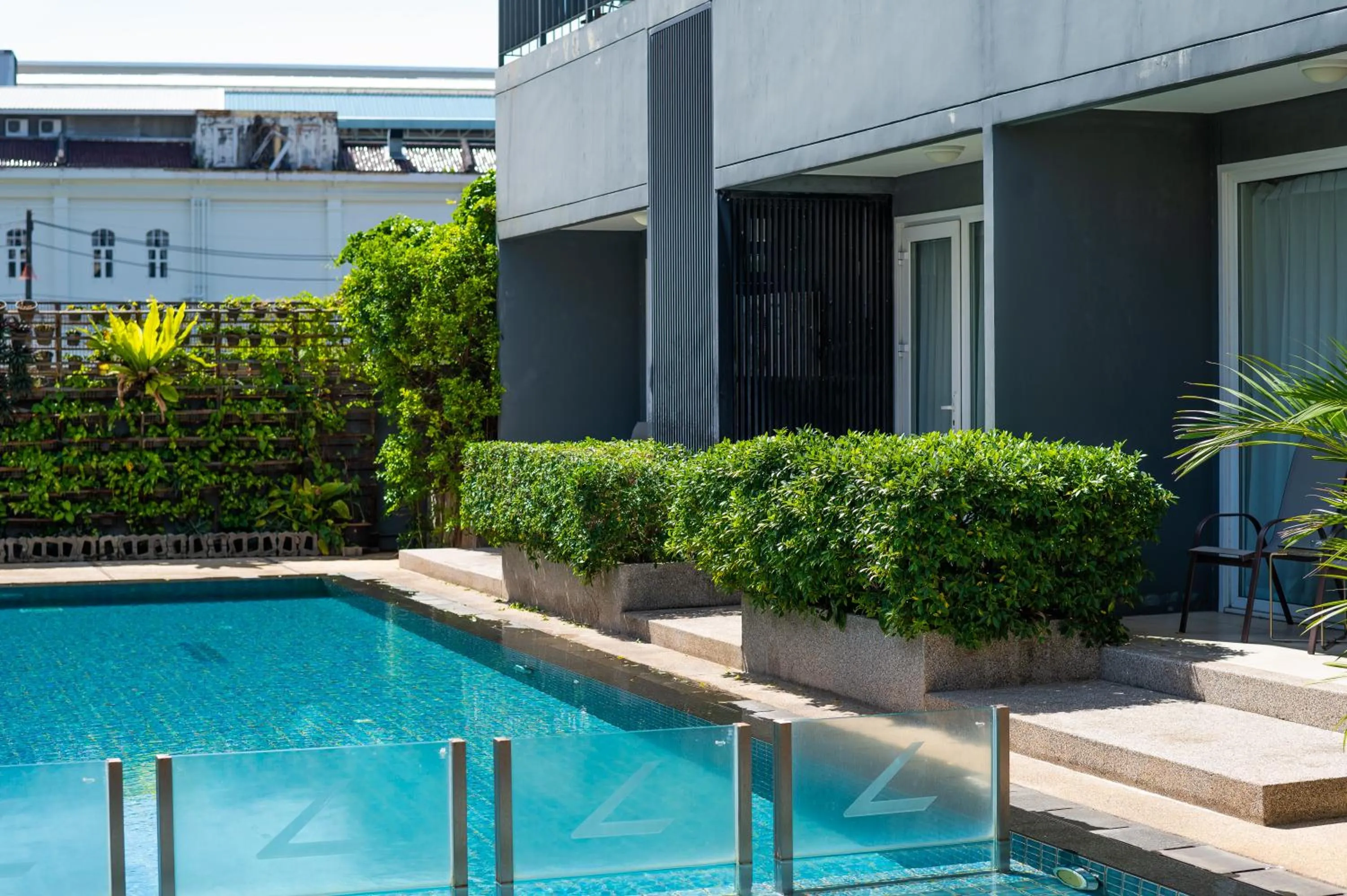 Swimming pool in The Lantern Resorts Patong - SHA Extra Plus