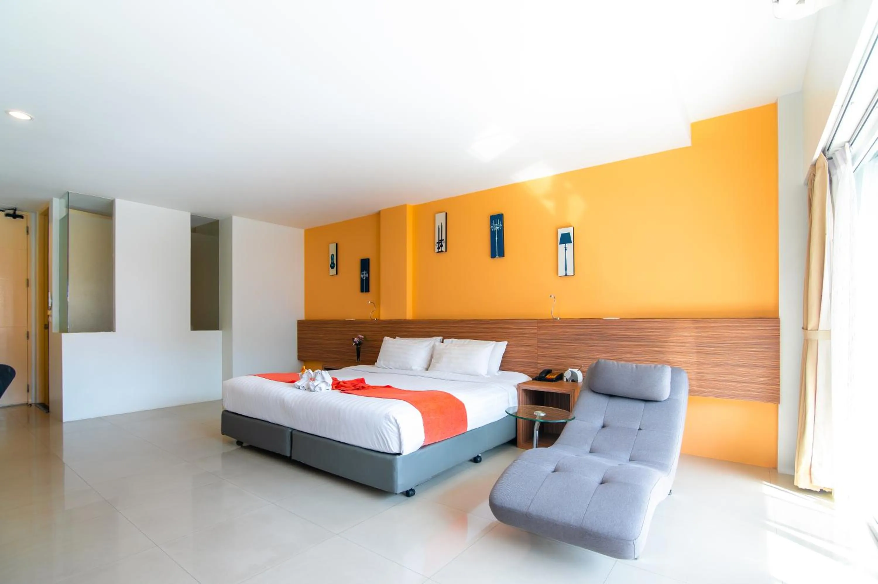 Bed in The Lantern Resorts Patong - SHA Extra Plus