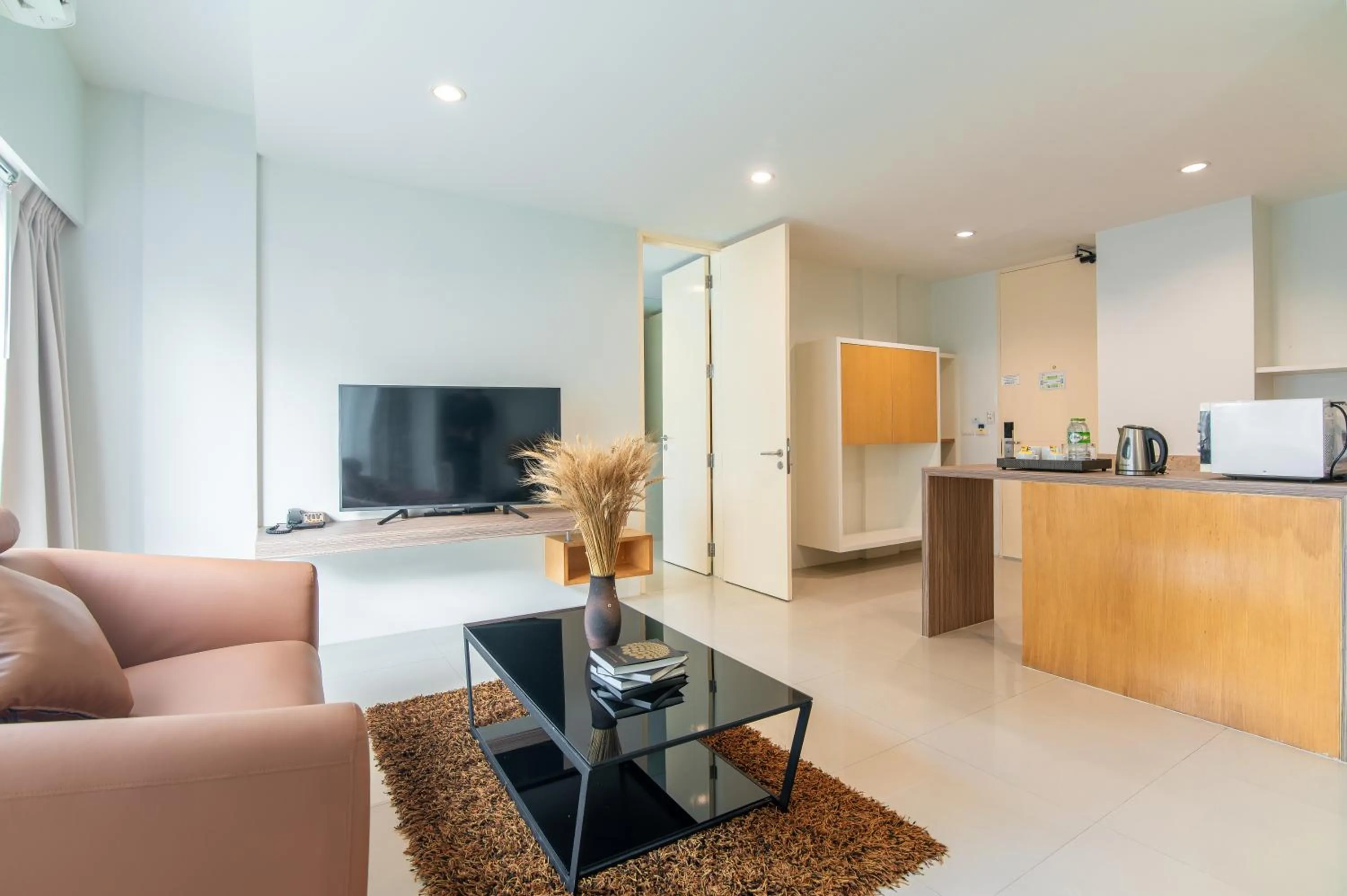 TV and multimedia in The Lantern Resorts Patong - SHA Extra Plus