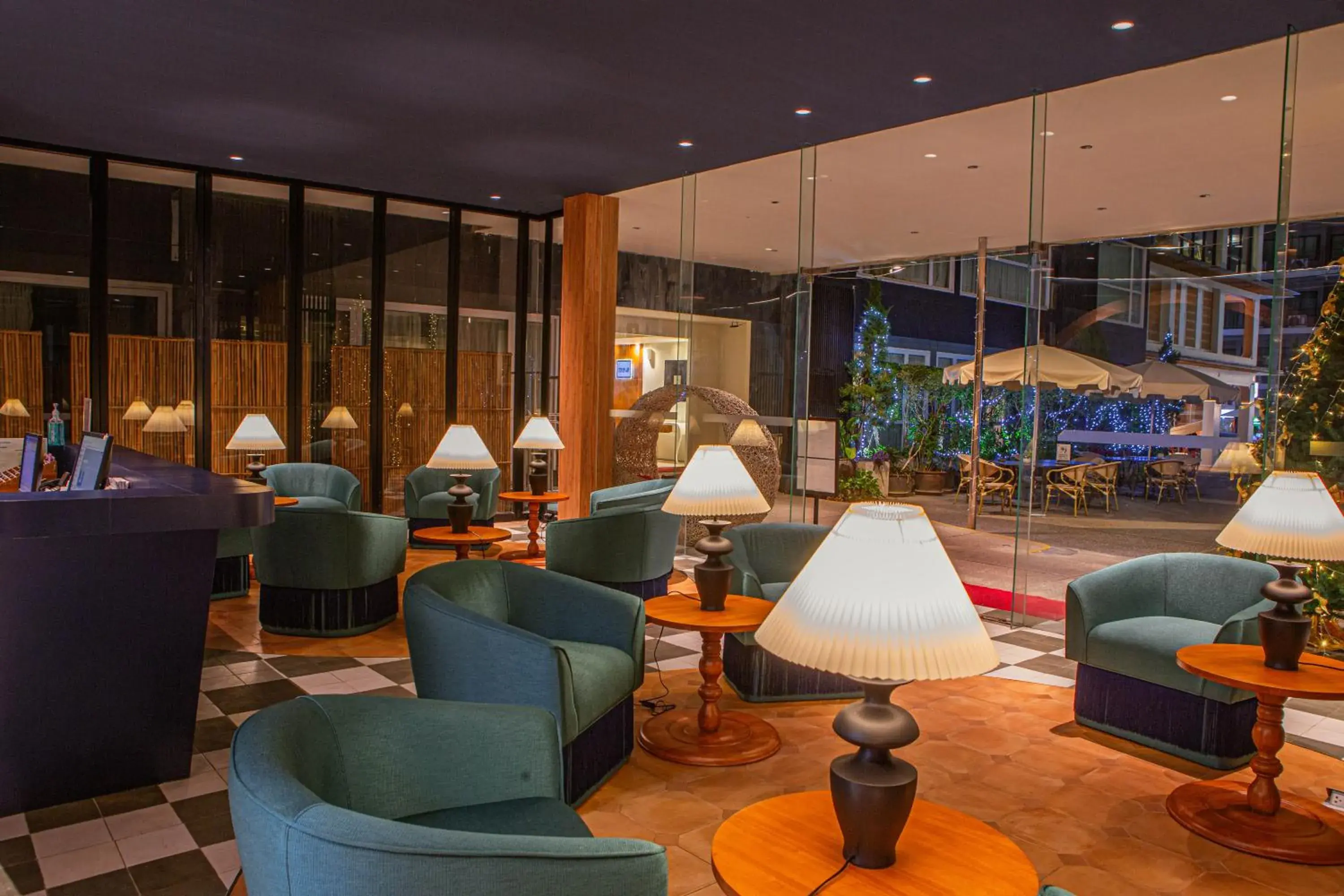 Facade/entrance in The Lantern Resorts Patong Facade/entrance in The Lantern Resorts Patong