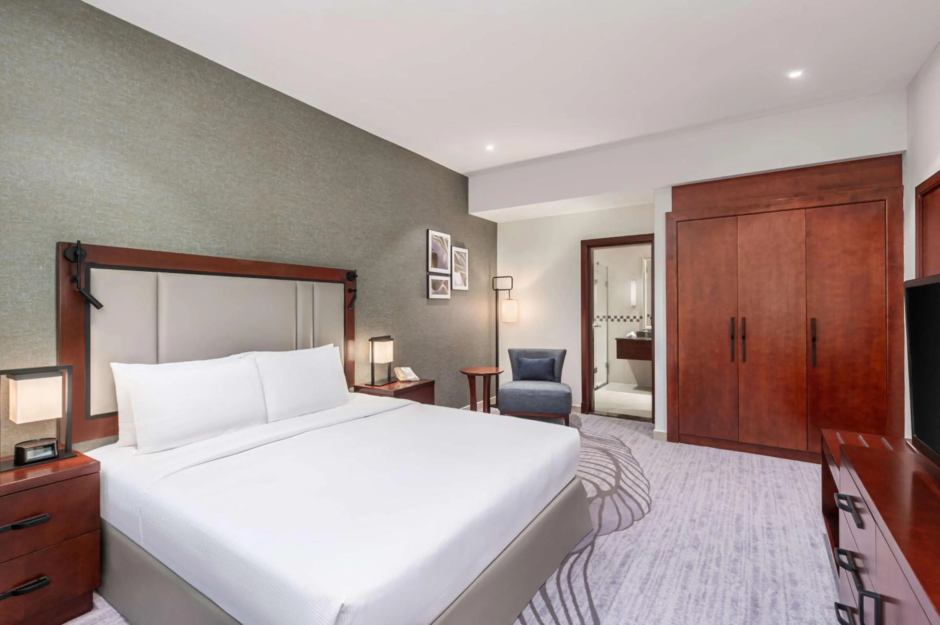 Bed in DoubleTree By Hilton Ras Al Khaimah