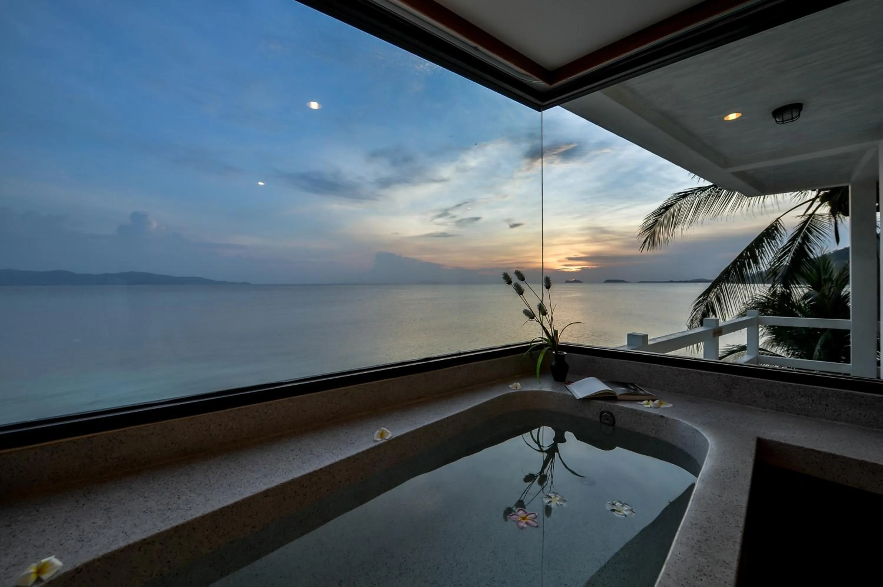 Sea view in Neptune's Villa