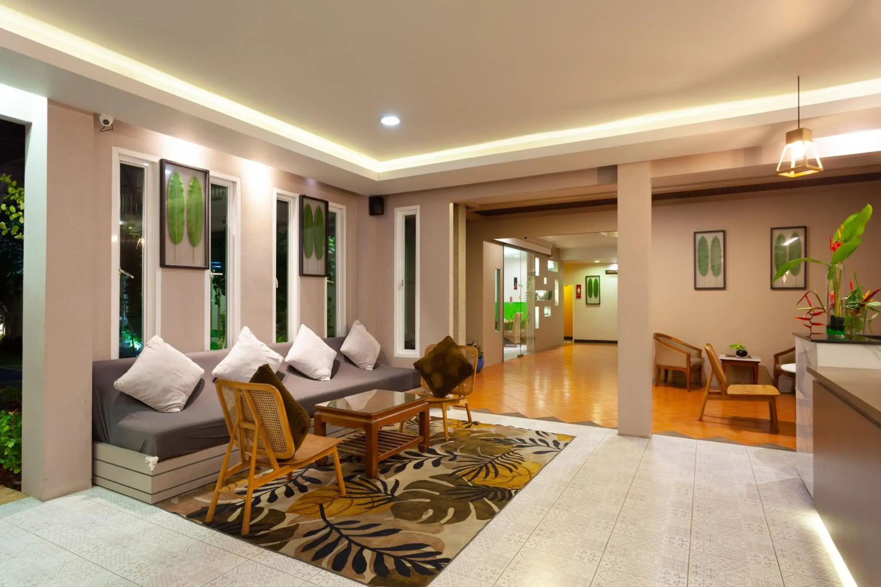 Lobby or reception in Thanthip Beach Resort Patong Lobby or reception in Thanthip Beach Resort Patong