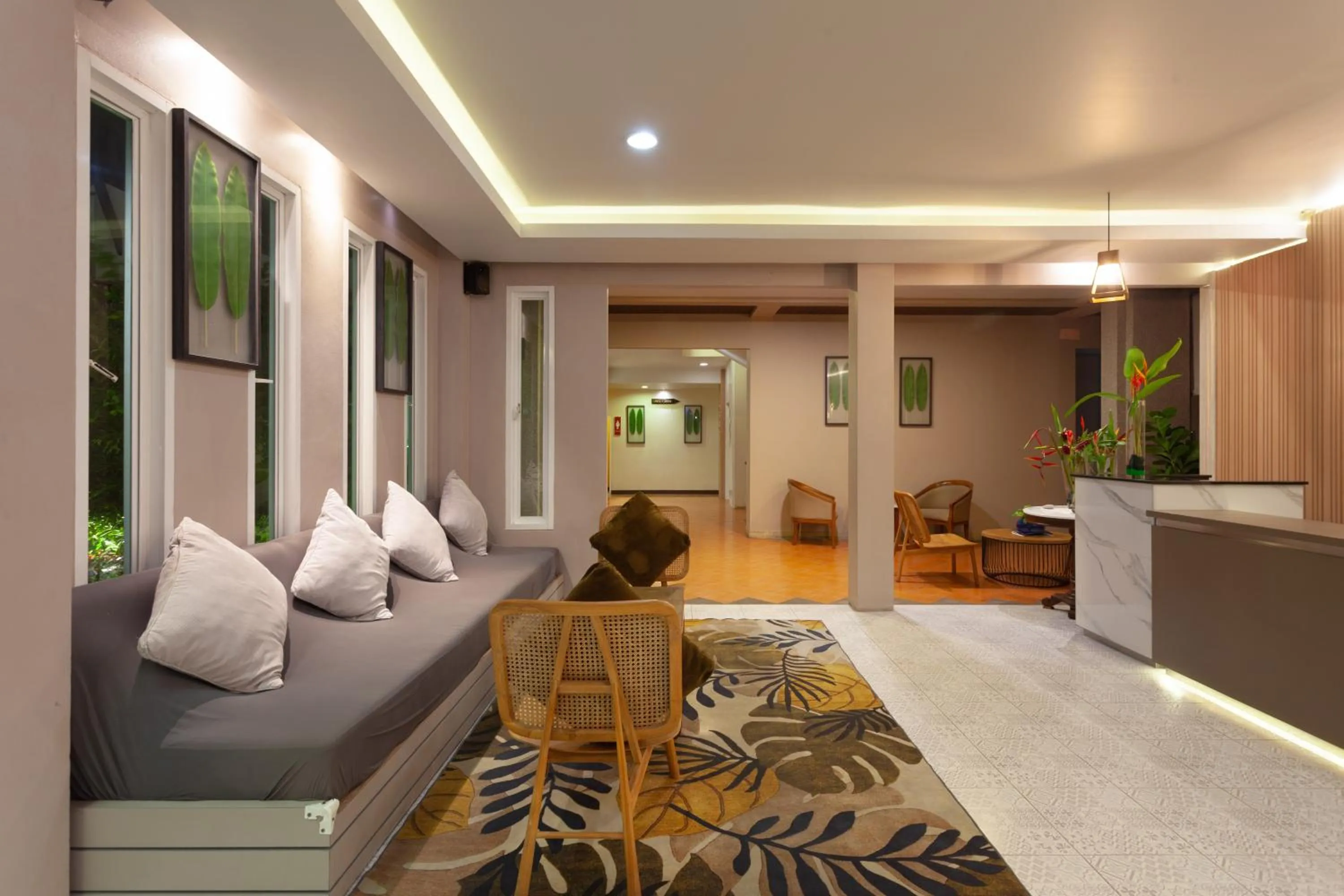 Lobby or reception in Thanthip Beach Resort Patong