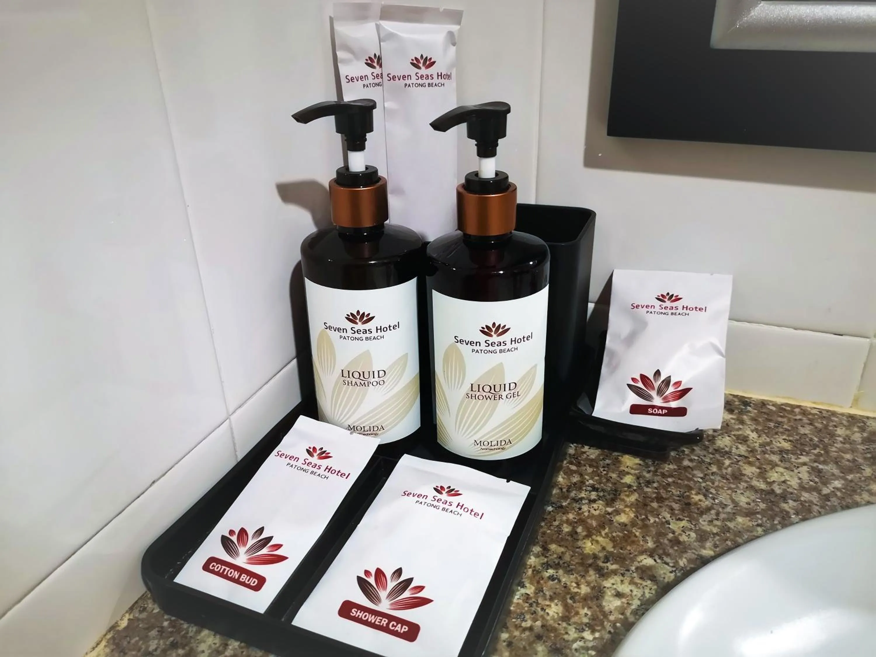 Bathroom in Seven Seas Hotel Patong Beach