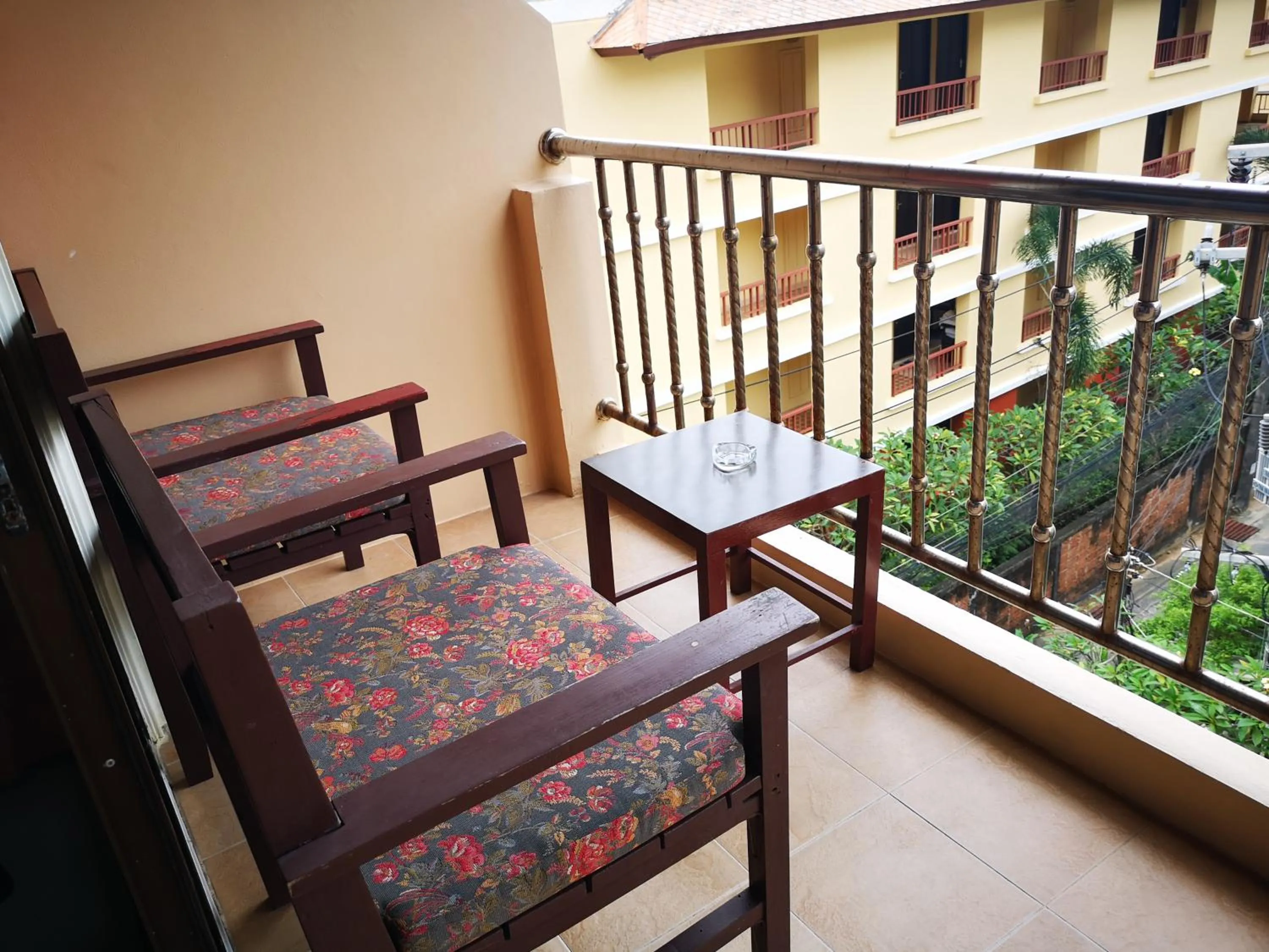 Balcony/Terrace in Seven Seas Hotel Patong Beach