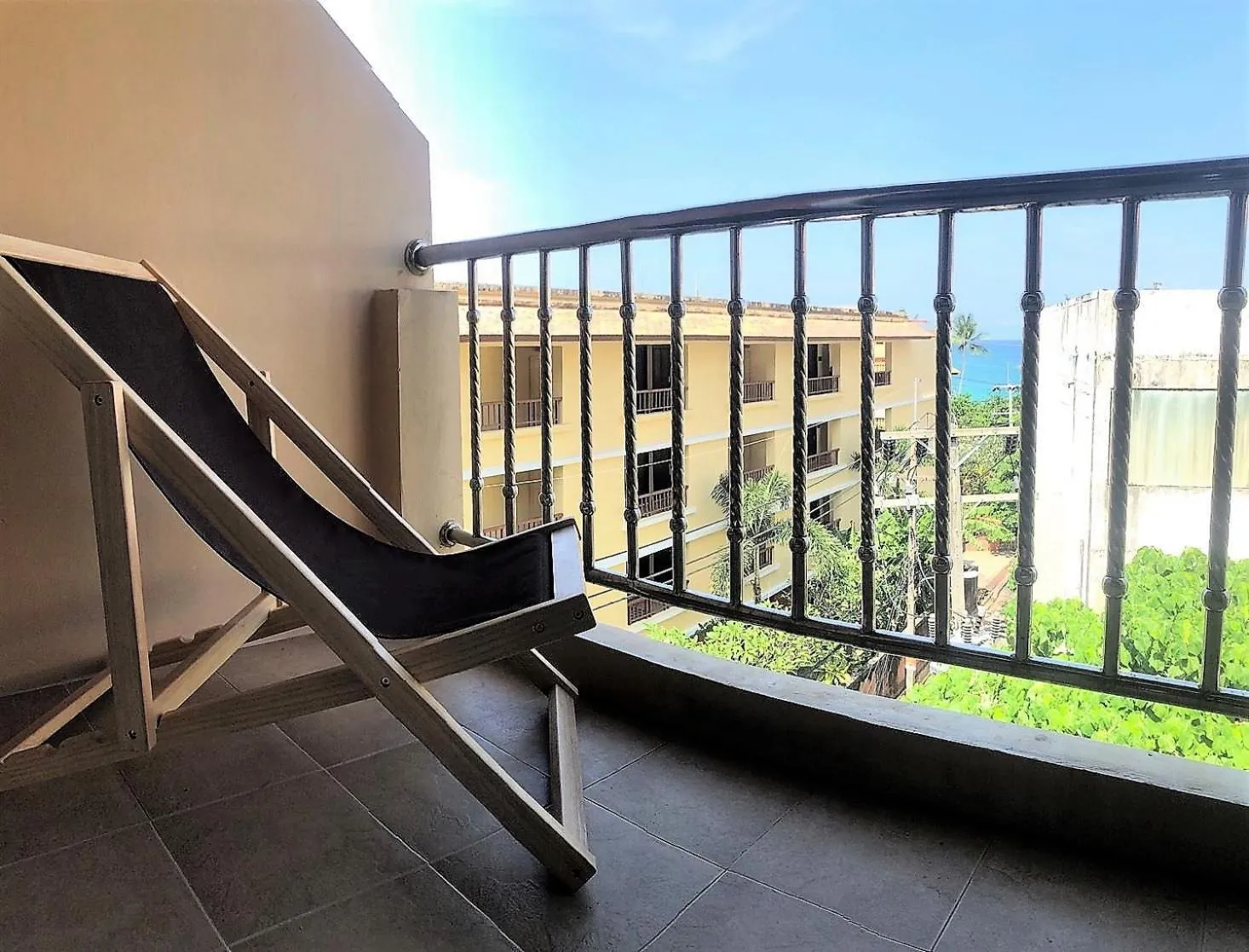 Balcony/Terrace in Seven Seas Hotel Patong Beach