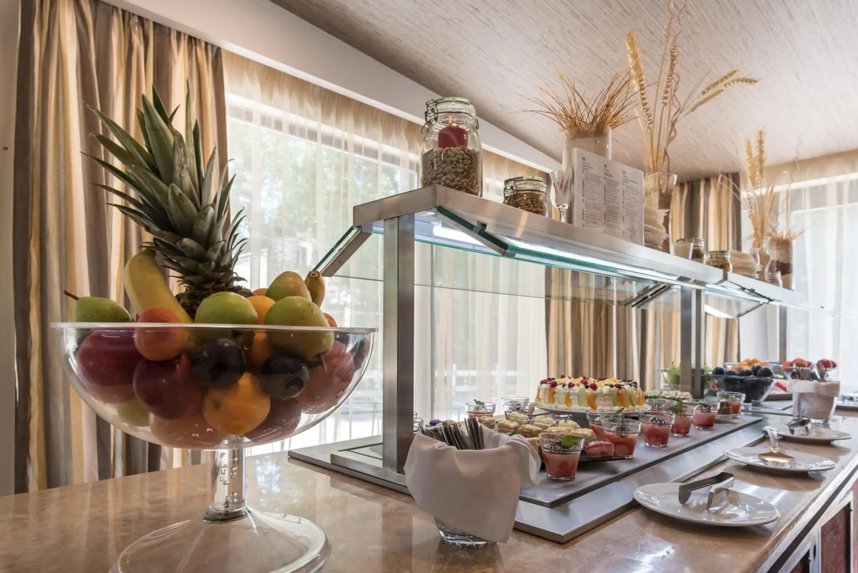 Restaurant/places to eat in Lion Hotel Borovets Restaurant/places to eat in Lion Hotel Borovets