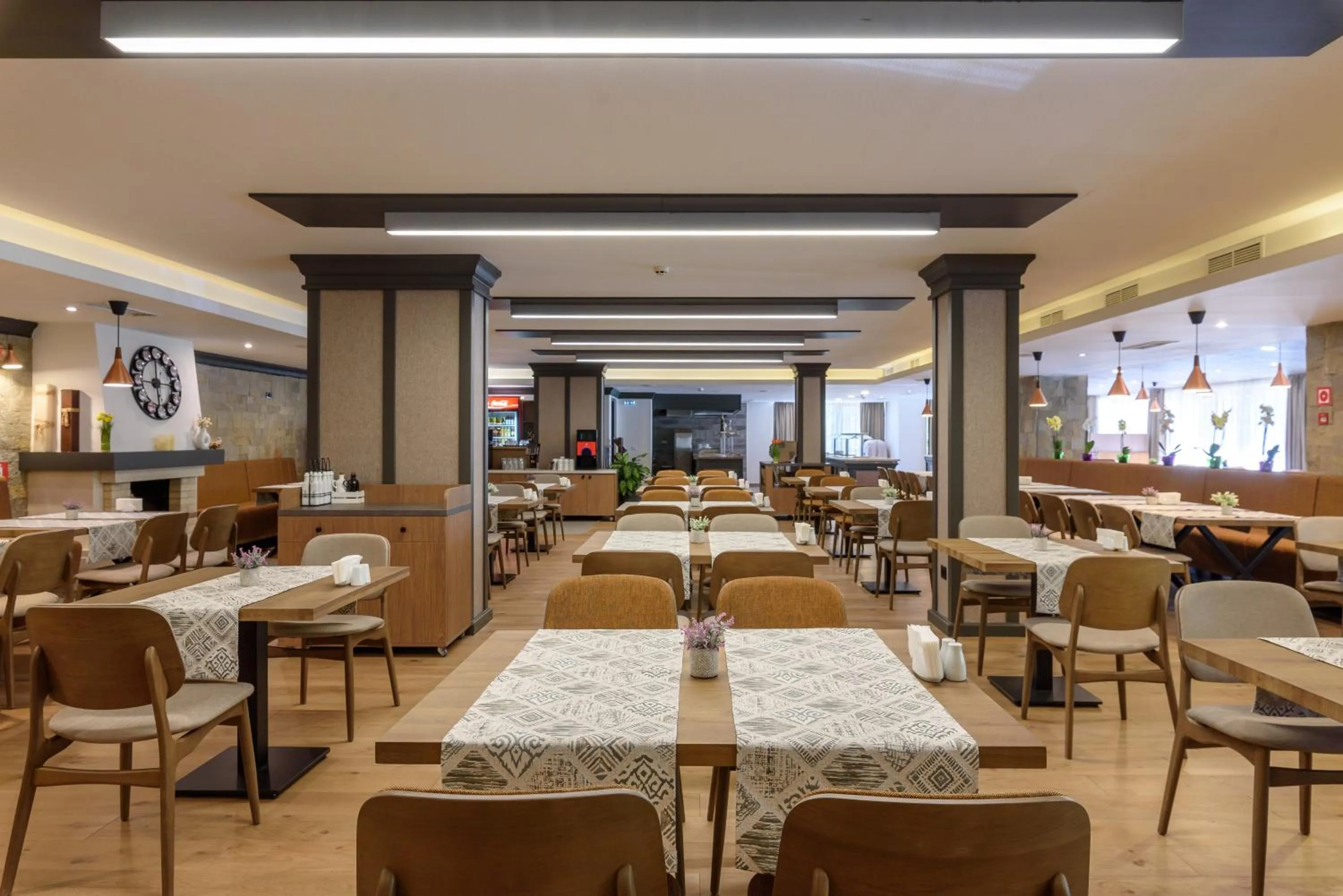 Restaurant/places to eat in Lion Hotel Borovets