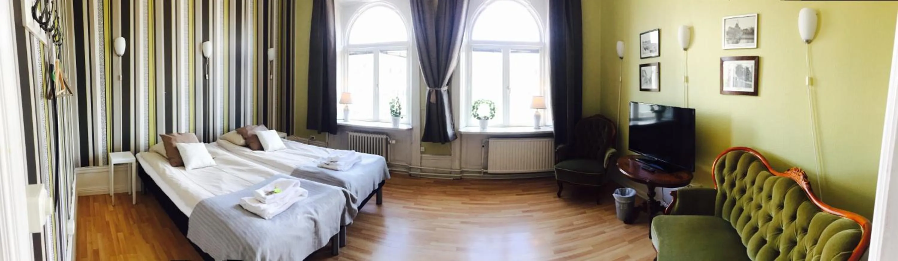 Photo of the whole room, Bed in Järnvägshotellet