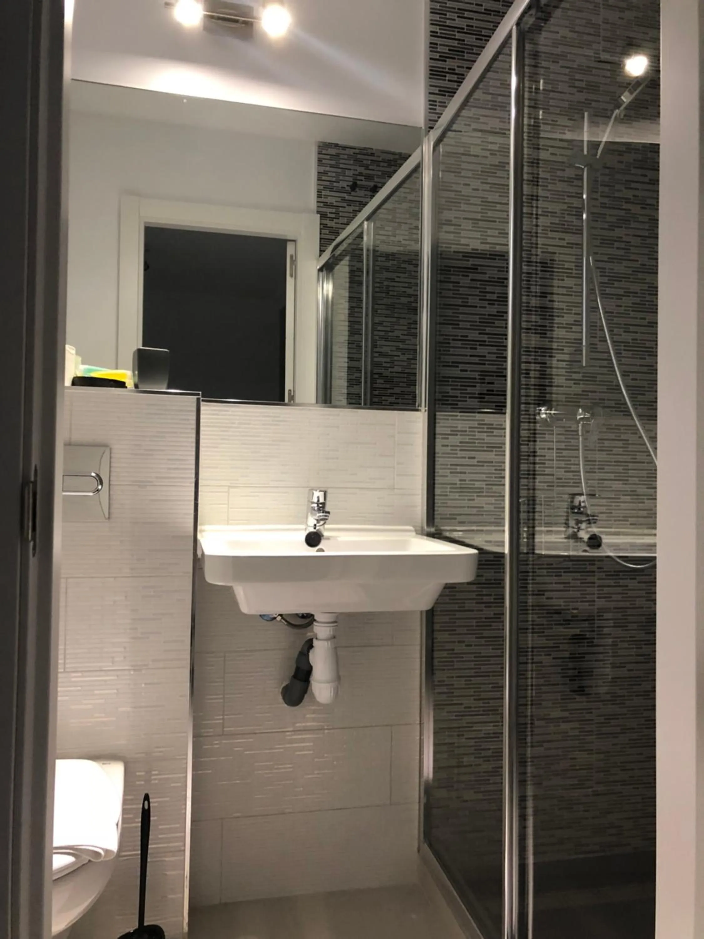 Bathroom in Pensión Estrella