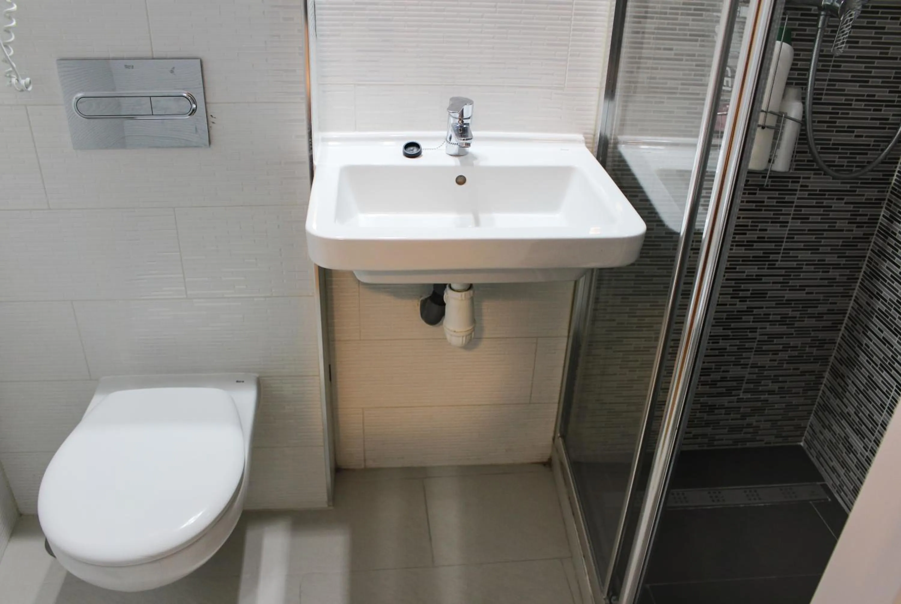 Bathroom in Pensión Estrella