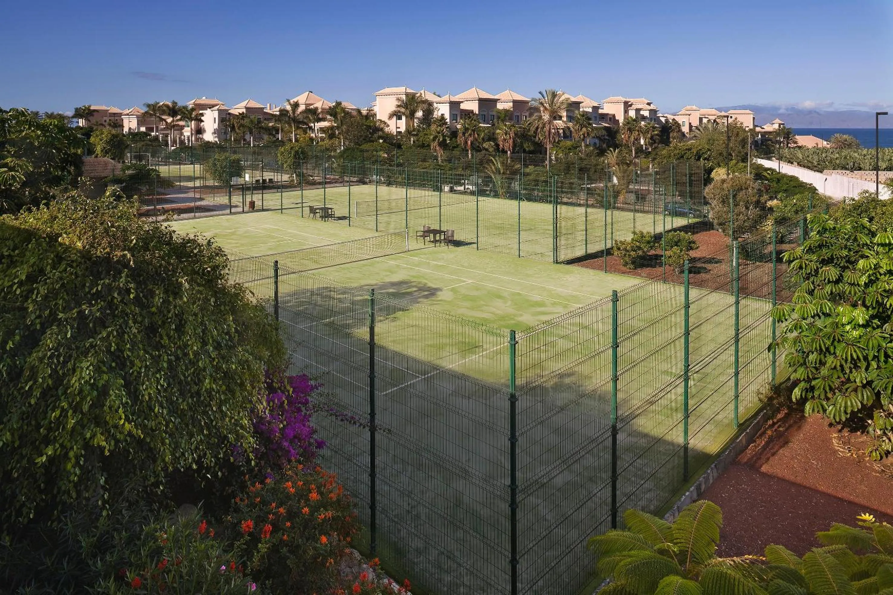 Tennis court in Red Level at Gran Melia Palacio de Isora - Adults Only
